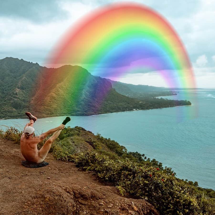 ディプロさんのインスタグラム写真 - (ディプロInstagram)「Happy Earth Day, my butthole shoots rainbows」4月23日 1時05分 - diplo