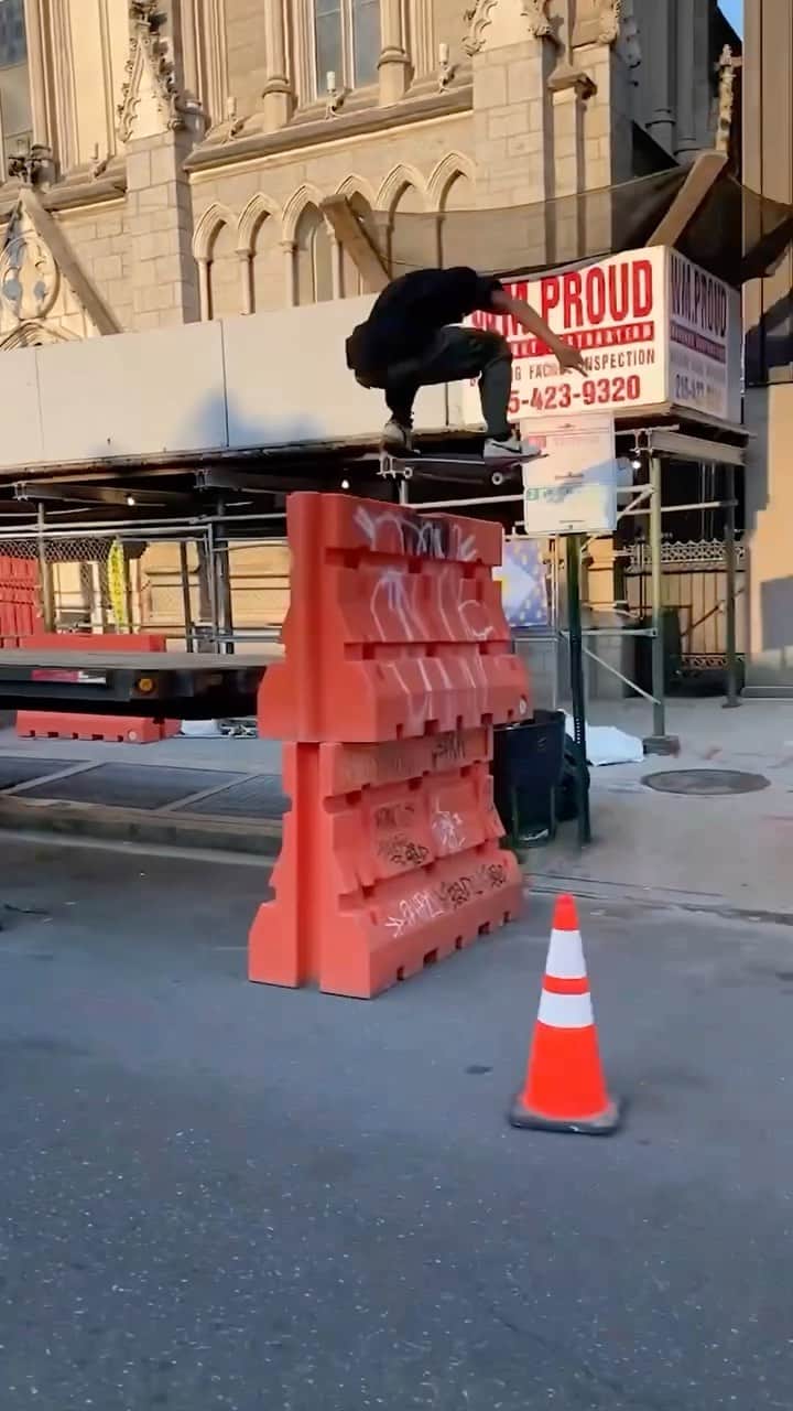 スラッシャーのインスタグラム：「🚧 @quel615」