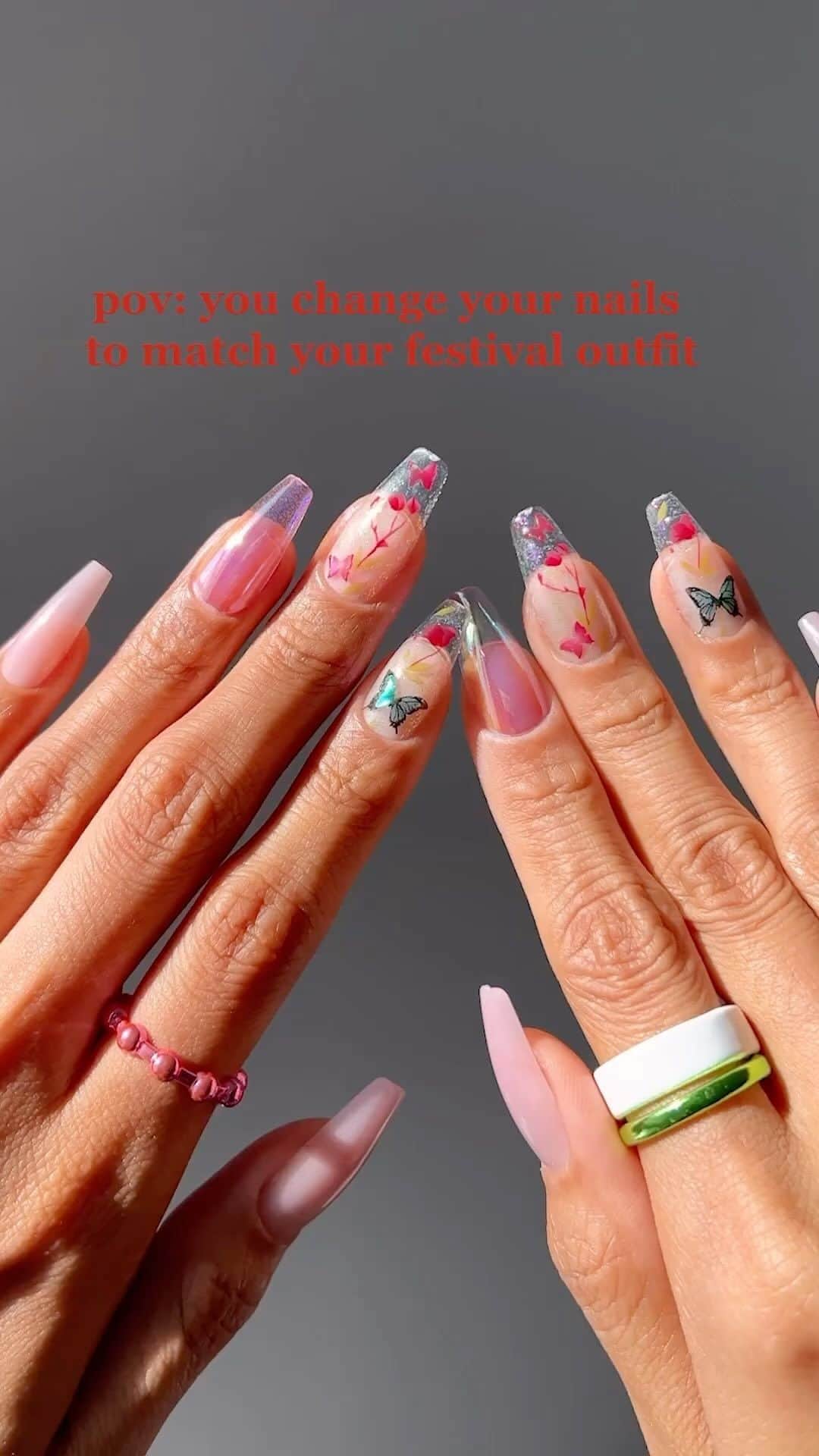 Target Styleのインスタグラム：「Main-stage mani. 🦋💕🌀🎡 Press-ons that you can easily reuse and switch designs! @overglowedit」