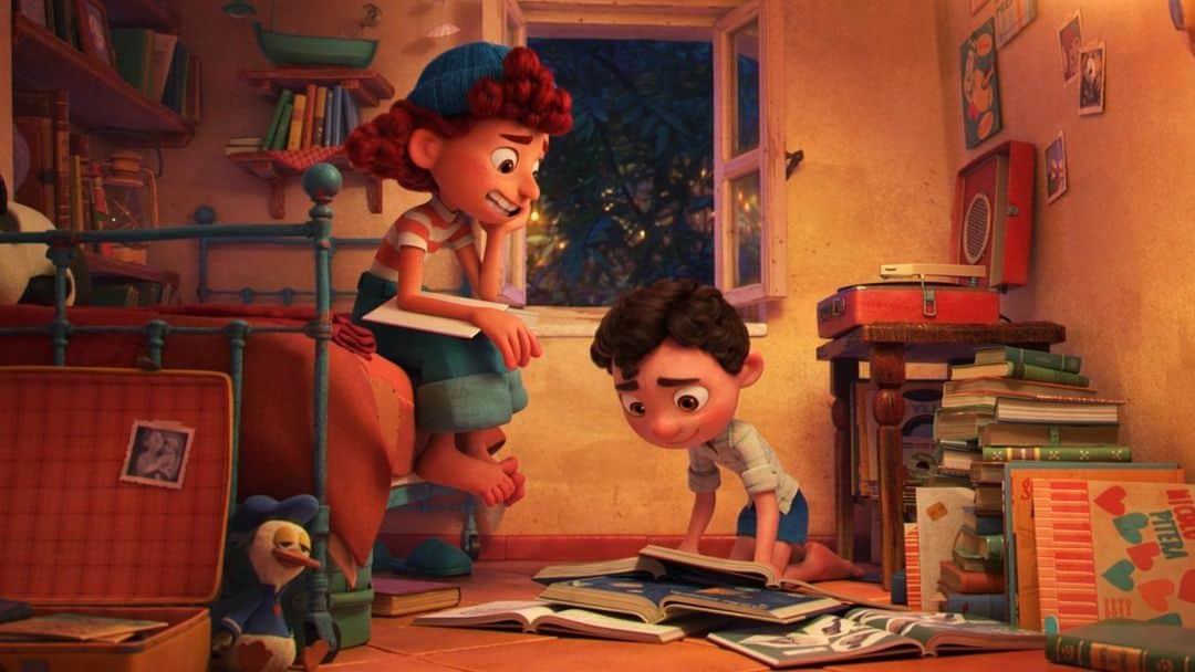 Disney Pixarさんのインスタグラム写真 - (Disney PixarInstagram)「Find a book and have a look! 📚 #WorldBookDay」4月24日 2時00分 - pixar