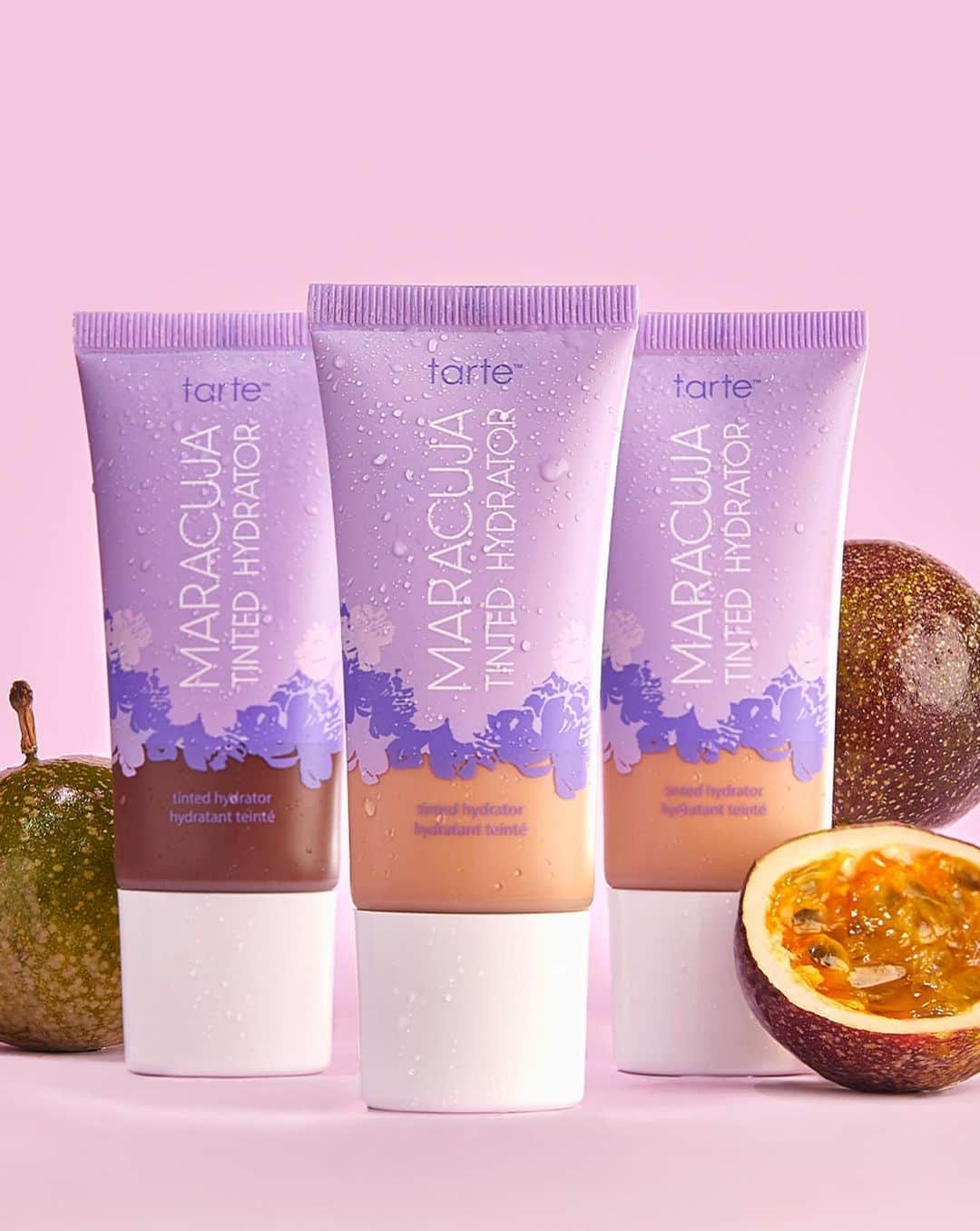Tarte Cosmeticsさんのインスタグラム写真 - (Tarte CosmeticsInstagram)「Vegan, cruelty free, & powered by ingredients that are good for you, & good for the earth! 🌎  The maracuja oil in our products is sustainably sourced through partnership with an all-female farming cooperative in the Amazon.   By cold-pressing maracuja seeds that would normally be discarded, we’re reducing our carbon footprint while helping to empower a community of women! 🤍  For earth day, all heart to tarte donations will go toward @onetreeplanted. $1 = 1 tree!   #crueltyfree #vegan #maracuja #tartecosmetics」4月23日 4時06分 - tartecosmetics