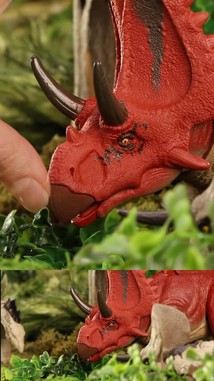 Mattelのインスタグラム：「Track ‘N Attack Indoraptor ESCAPED and is running WILD in the new Jurassic World Dino Trackers stop motion series. Watch it now on the Mattel Action YouTube channel! #JurassicWorld #DinoTrackers」