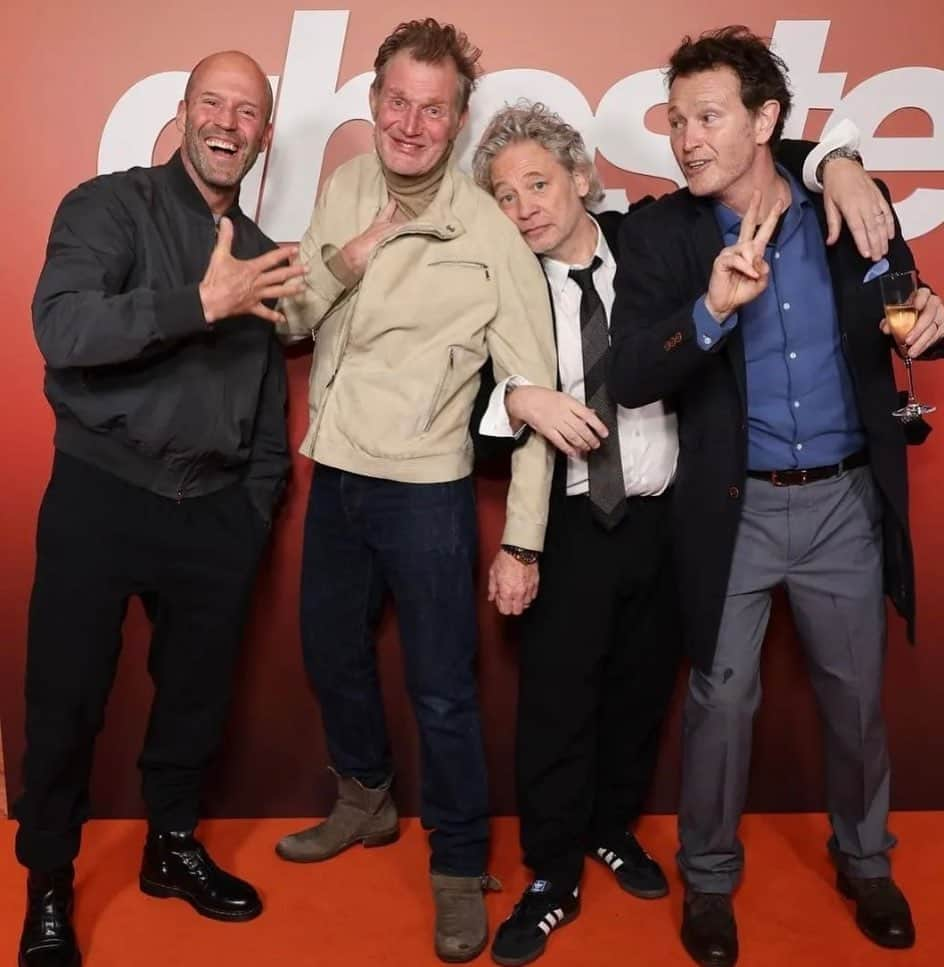 ジェイソン・ステイサムのインスタグラム：「The boys from Lock Stock! Good luck @dexfletch with the new movie #ghosted」