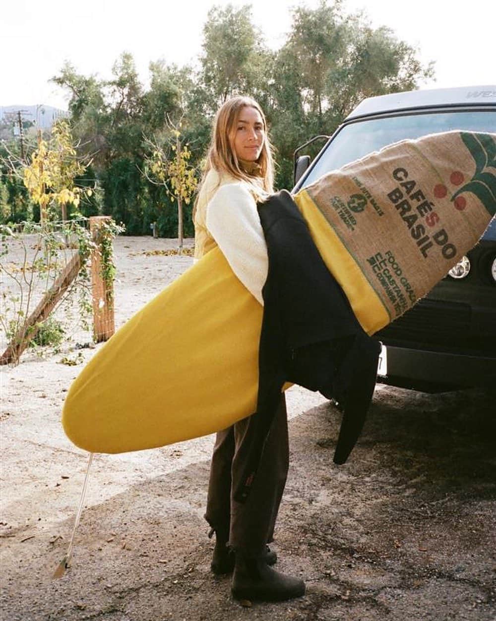 BILLABONG WOMENSのインスタグラム：「GIVEAWAY IS CLOSED  Happy Earth Day! Enter to win a custom @sagebrushbags board bag! Handcrafted by @annagudauskas from local fabrics from her recent trip to Guatemala along with a $250 gift card to shop our newest eco-conscious Adventure Division line. Perfect for your next adventure!!  To Enter: 1. Follow @billabongwomens & @sagebrushbags 2. Like this post 3. Tag your bestie below  Disclaimer: Sponsor is Billabong. 18+, USA only. Ends 4/23/23. Prize value $400. 1 entry. No purchase required. Not endorsed by IG.  #BillabongAdventureDivison」