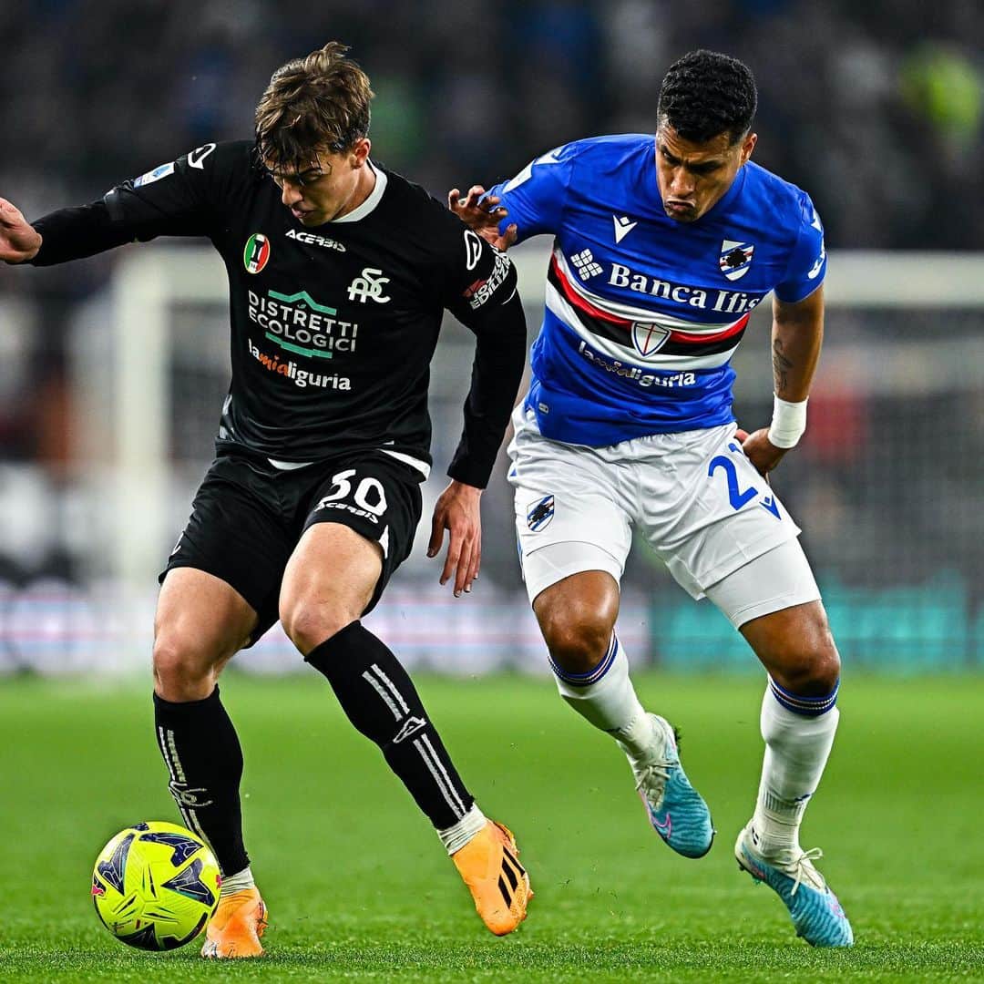 UCサンプドリアのインスタグラム：「⏹️ #SampSpezia 1️⃣-1️⃣  #SerieATIM  #FORZADORIA 🔵⚪️🔴⚫️⚪️🔵」