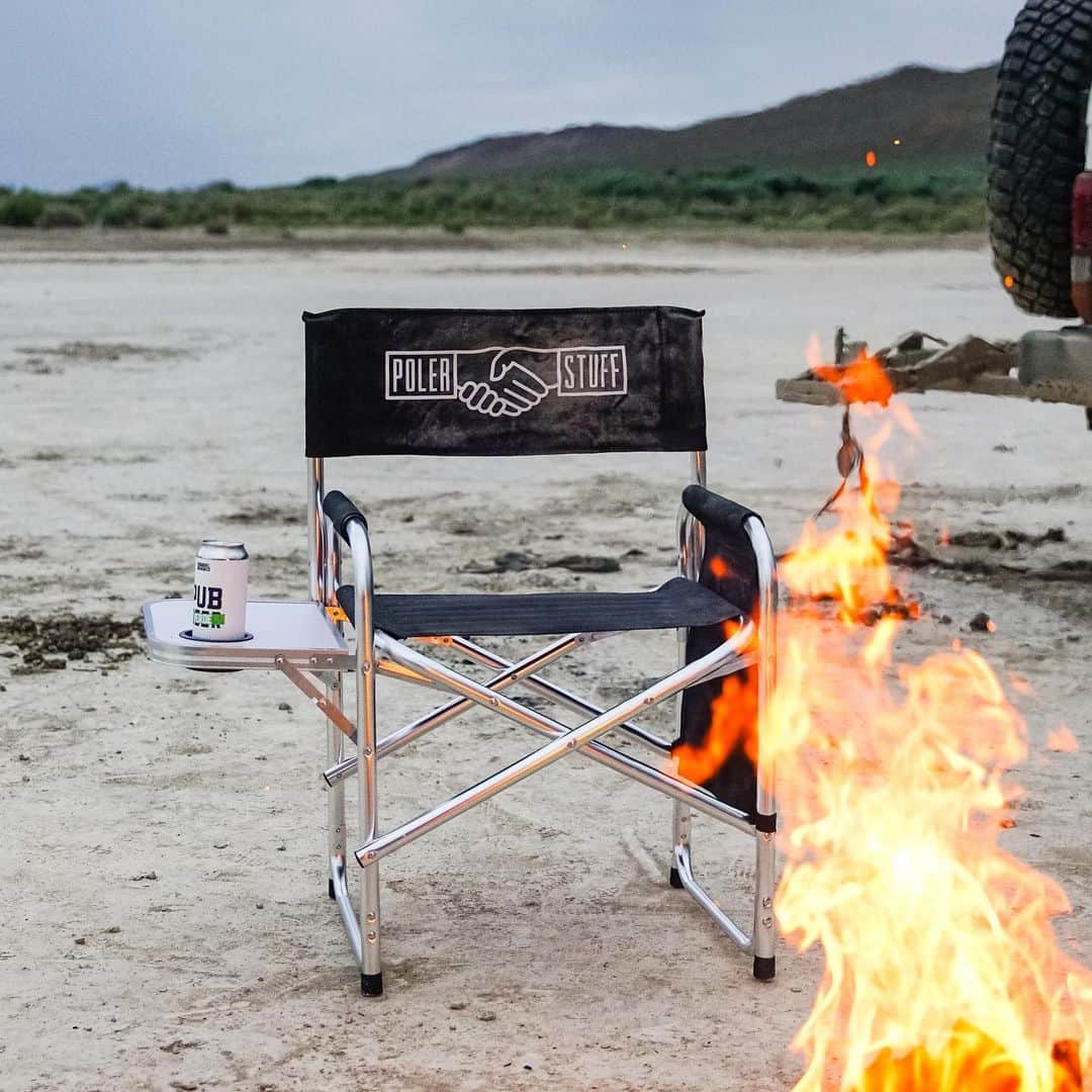 Poler Outdoor Stuffのインスタグラム：「Your weekend throne awaits…  #campvibes 🏕️」