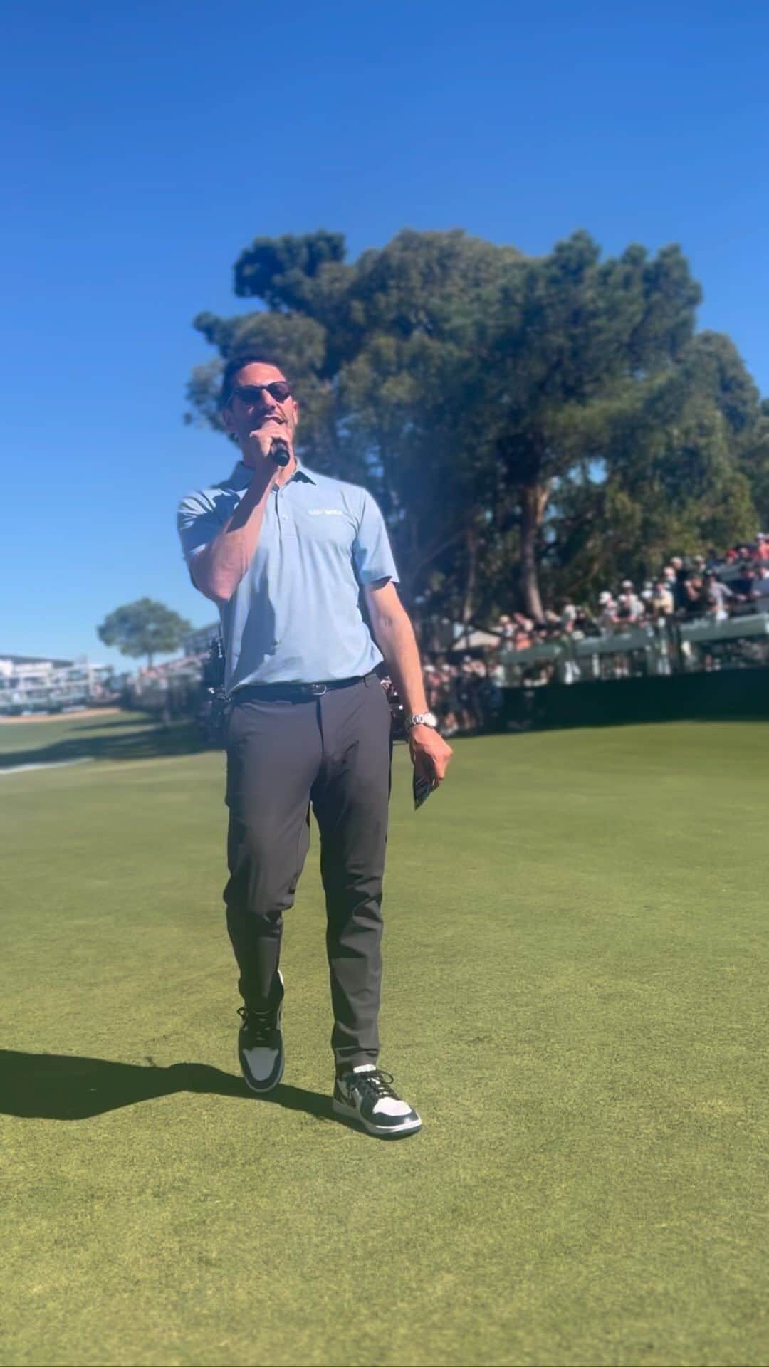 バッバ・ワトソンのインスタグラム：「This watering hole is intense! Need another good team day. How good is this @talorgooch guy😉🤛🏻. Wish us luck today! #RangeGoatsGC #Goatgang #livgolfadelaide」