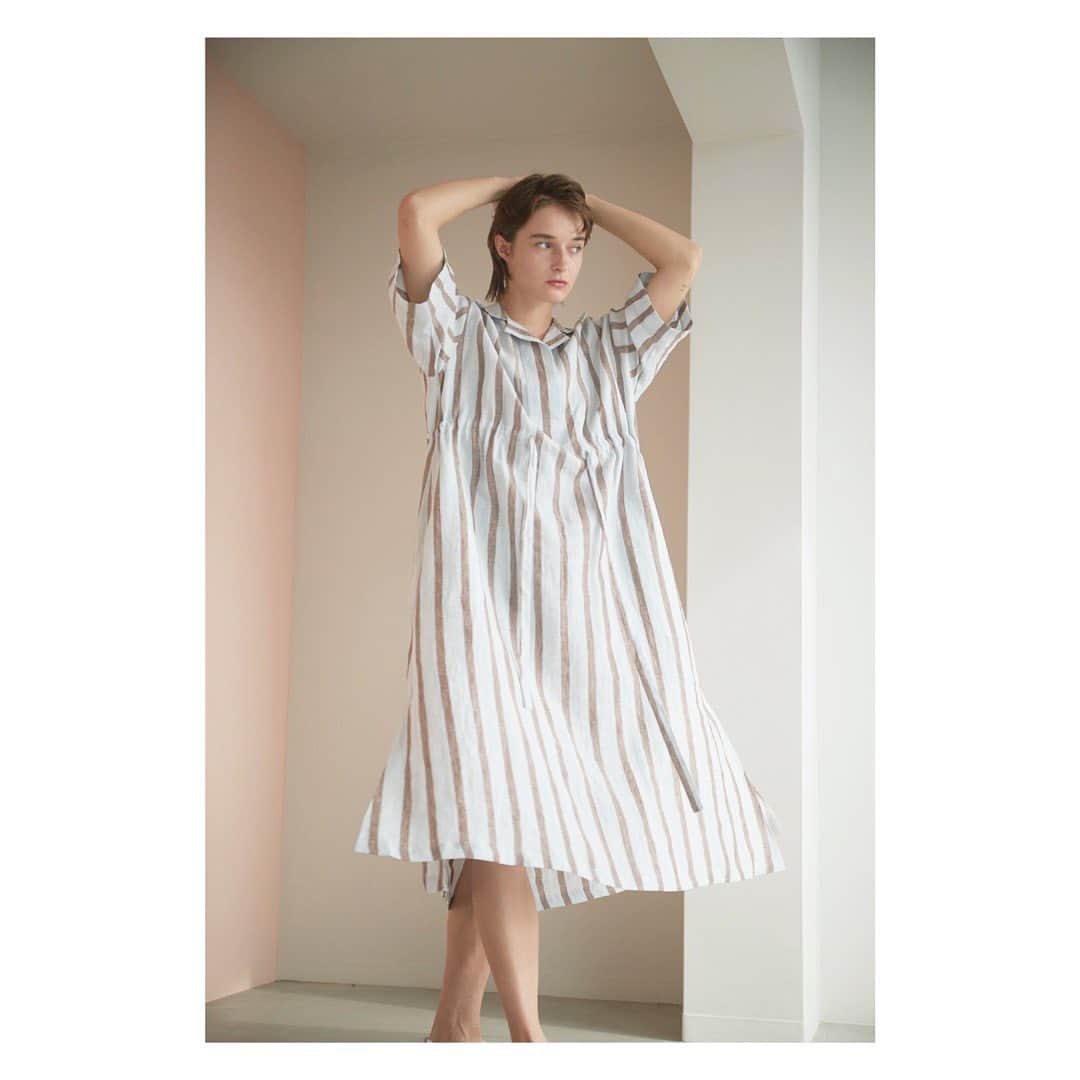 スーペリアクローゼット オフィシャルのインスタグラム：「爽やかにさらりと着こなす夏のワンピース  linen dress ¥39,930     #superiorcloset #yvon #23ss #スーペリアクローゼット#イヴォン #ワンピース#カジュアル #リネン #夏コーデ #カジュアルコーデ #gw #休日コーデ」
