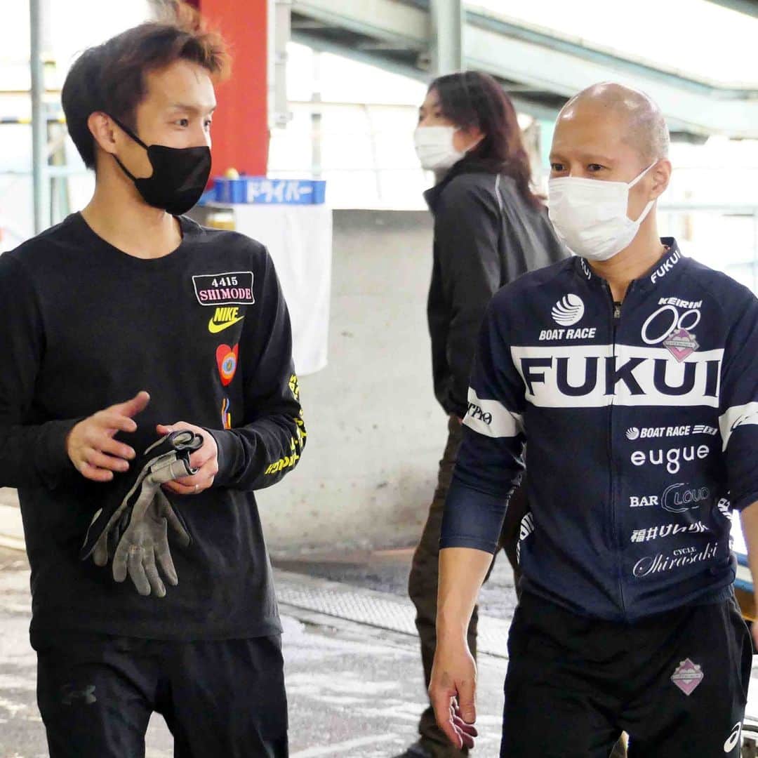 【公式】ボートレース戸田さんのインスタグラム写真 - (【公式】ボートレース戸田Instagram)「福井支部の #中島孝平 選手と #下出卓矢 選手が3日目共に連勝を飾りました🥇🥇  〈第39回日本モーターボート選手会会長賞・日刊ゲンダイ杯〉明日は4日目・予選最終日！  明日もご来場おまちしております！  #ボートレース戸田」4月23日 17時44分 - boatrace_toda