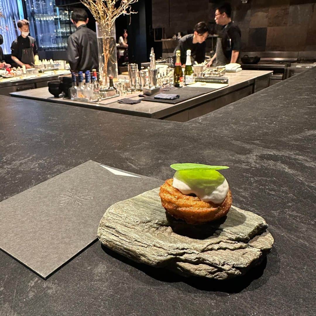 ウンセン・ウィリティパー・パックディープラソンのグルメインスタ