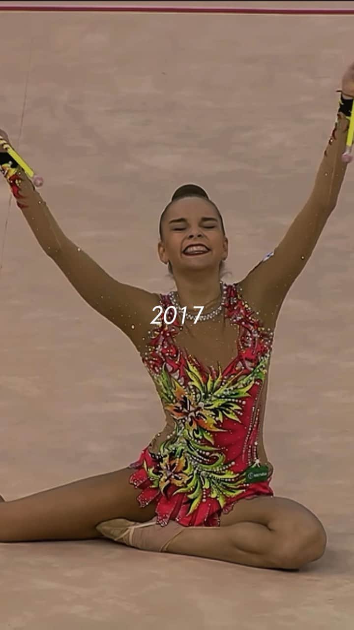 アベリナ姉妹のインスタグラム：「legend of rhythmic gymnastics 💔」
