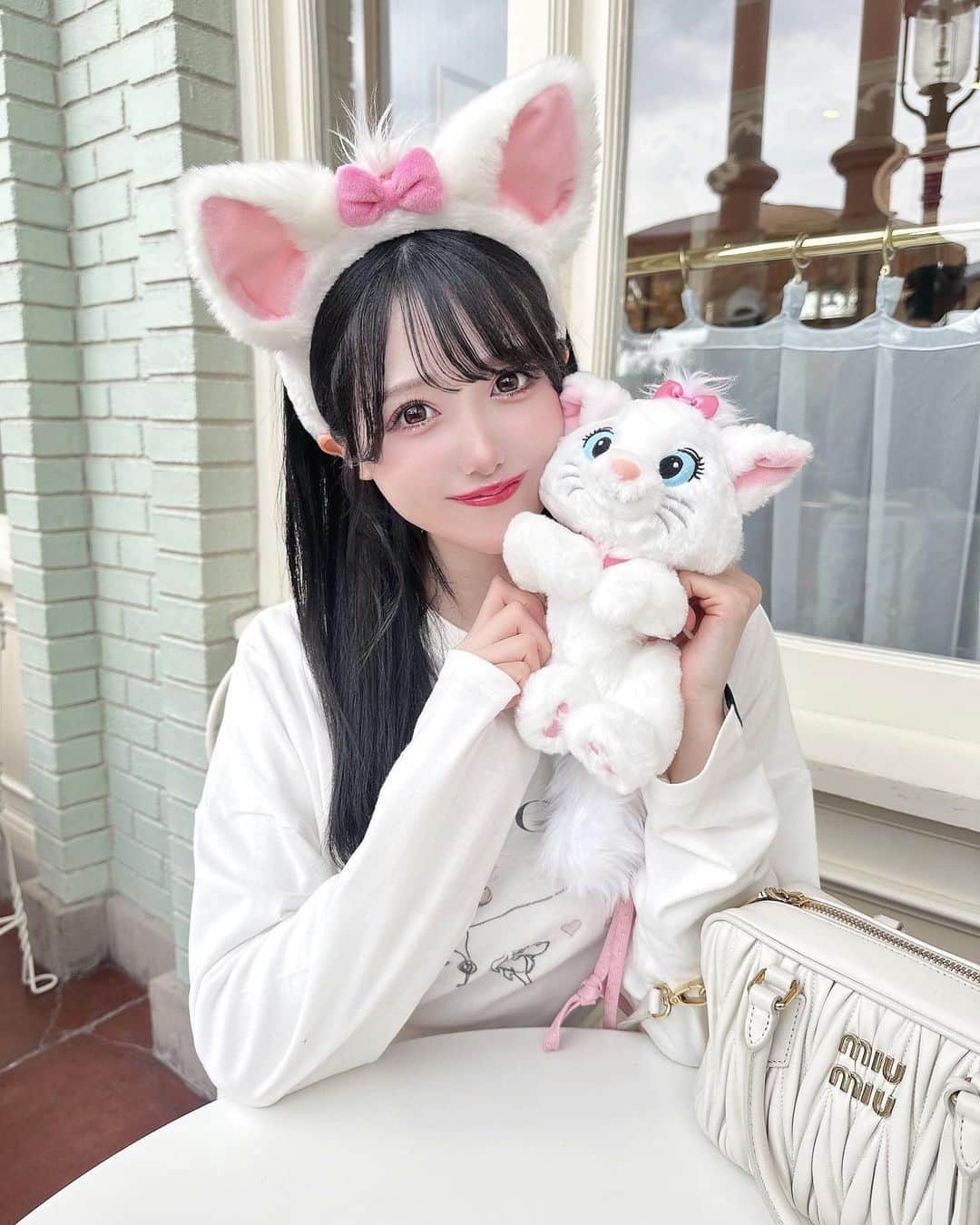 田口未彩のインスタグラム：「♡  マリーちゃん🎀  .」