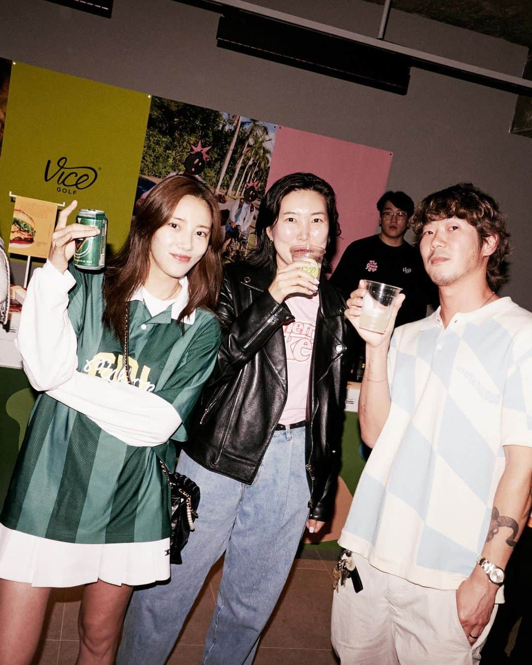 ソン・ダムビさんのインスタグラム写真 - (ソン・ダムビInstagram)「THE GREENCUP MAGAZINE 5th Issue Celebration with VICE GOLF🎉🎉♥️💙」4月23日 10時40分 - xodambi