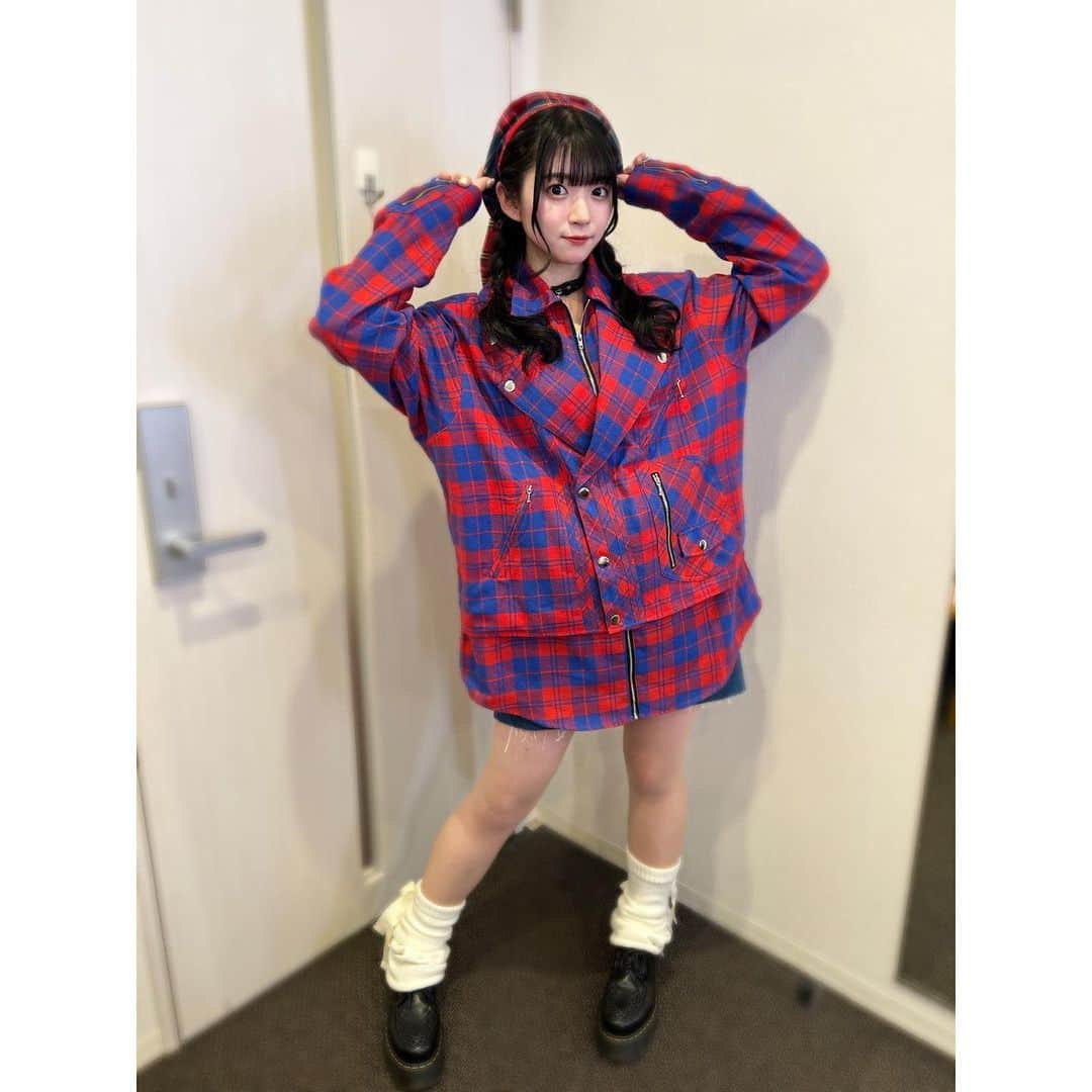 進藤あまねのインスタグラム：「🍎❤️🍓🍒🍉  『オーイシマサヨシ×鈴木愛理のアニソン神曲カバーでしょdeショー!!』 皆さん見てくださいましたか〜👀💕︎︎ 沢山見てくれたら嬉しいなぁ💭  #アニソンでしょでしょ #heihei #ねすぐらむ」