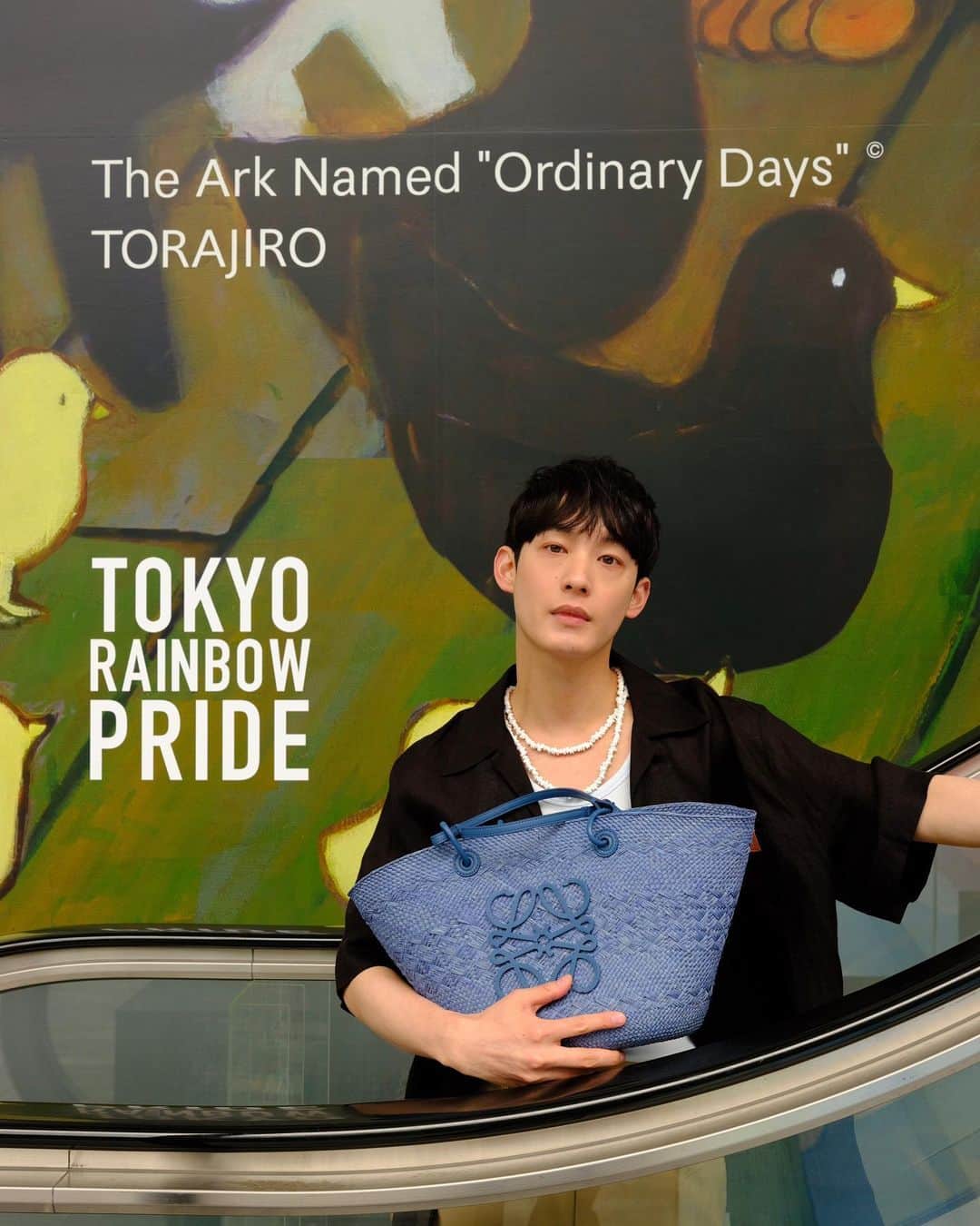 向井太一さんのインスタグラム写真 - (向井太一Instagram)「happy pride!  ロエベがTRP2023を記念して、アーティストTORAJIROの作品を掲げたウォールで渋谷パルコをレインボーに彩っています。  4月22日(土) - 5月28日(日) 渋谷パルコ1階 ロエベストア横  みんなもそれぞれのLOVEを大切に。  #LOEWE #LOEWEpaulas #TRP2023 #ThanksLOEWE」4月23日 12時01分 - iamtailjp