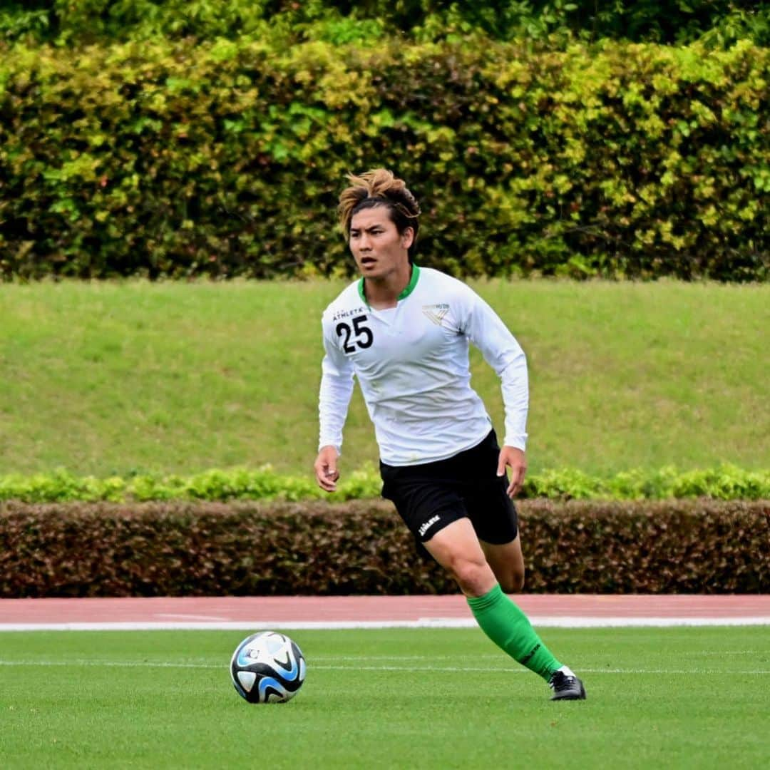 東京ヴェルディさんのインスタグラム写真 - (東京ヴェルディInstagram)「TRAINING MATCH  vs 東洋大学 スコア 2-2  #tokyo #verdy #tokyoverdy #東京」4月23日 13時34分 - tokyo_verdy