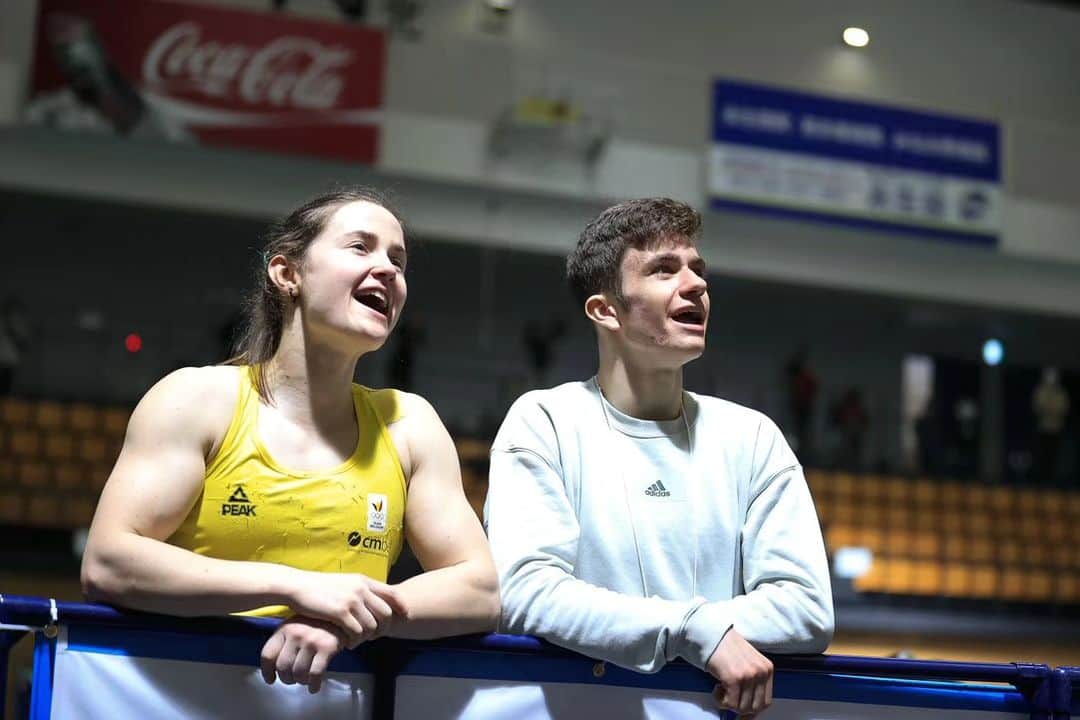 クロエ・コリエーのインスタグラム：「HE DID IT 🤯🔥 First world cup final for @hannipan_ !!! Maybe a surprise for the world but not for me. This guy is incredibly talended but also a crazy hard worker. He is both a padawan and a inspiration for me. Congrats little bro 👊 Enjoy tonight !」