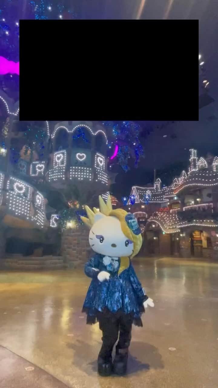 のインスタグラム：「ピアノとドラムの次はダンスかなぁ…？  サンリオキャラクター大賞エントリー中！ みんな投票してね🎀 https://ranking.sanrio.co.jp/characters/yoshikitty/  #サンリオキャラクター大賞  #SanrioCharacterRanking #yoshikitty #YOSHIKI #HelloKitty #TeamYoshikitty @yoshikiofficial」