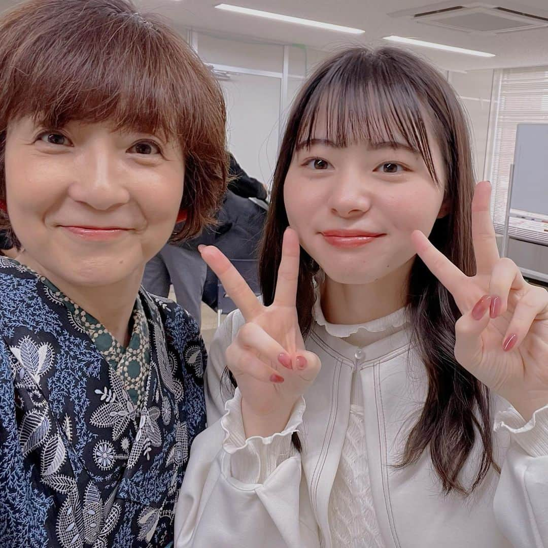 藤田朋子さんのインスタグラム写真 - (藤田朋子Instagram)「#映画 #こわれることいきること  ロケでお世話になった福島県いわき市へ  #吉田伶香 ちゃんは色も白くて東北美人さん この日もカワイイ爆発 #市長さんを表敬訪問で取材に来ていた朝日新聞の記者さんは同級生だったりする #アイツ今何してる に登場してた西堀くんがここに来てた！」4月23日 14時30分 - chiendormant