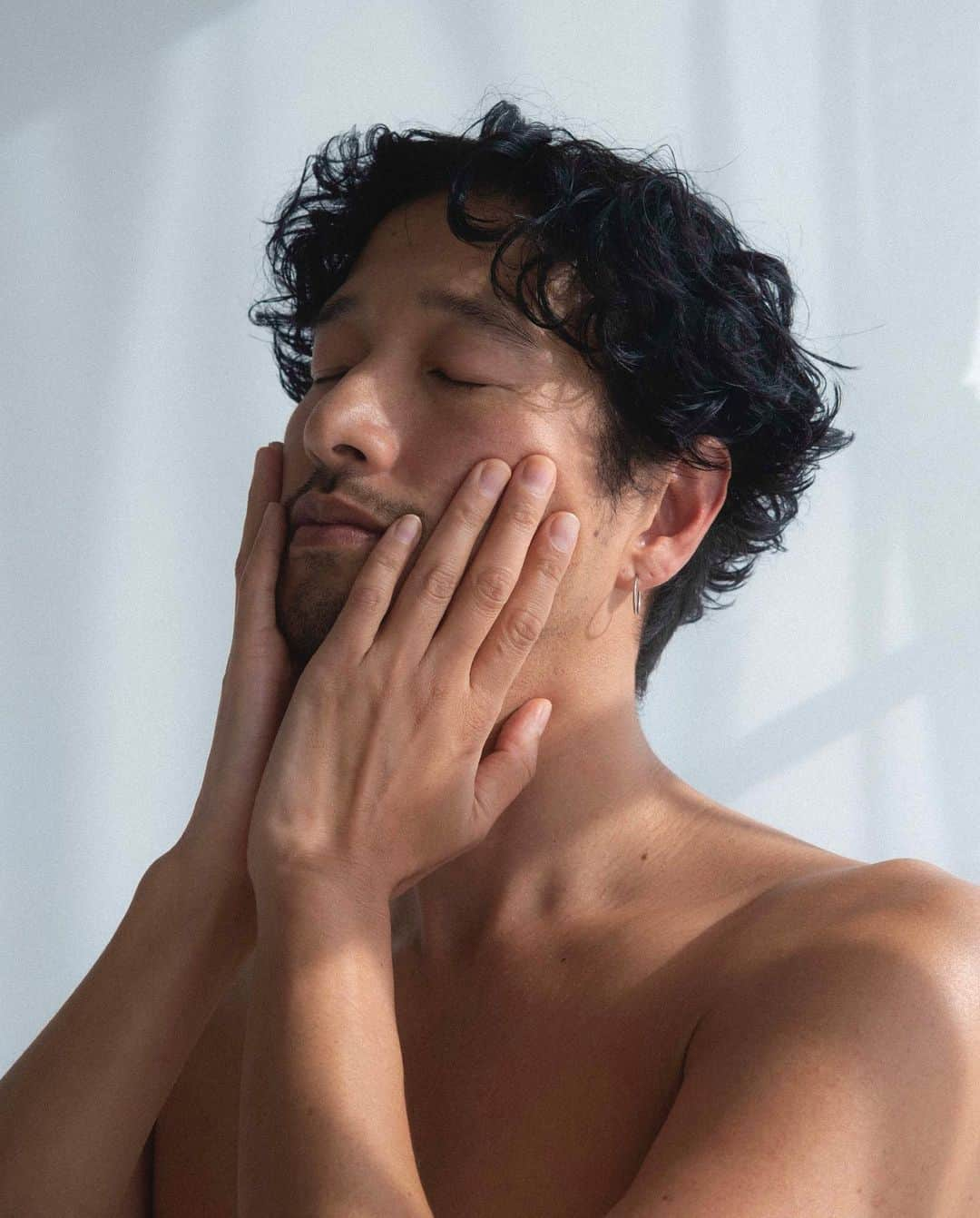 Joeさんのインスタグラム写真 - (JoeInstagram)「For me skincare is not just visuals but also mental health.」4月24日 20時45分 - joe_tokyodandy