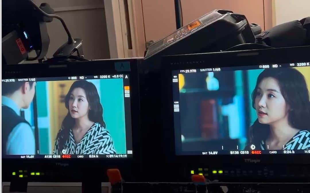 チェ・ジャヘのインスタグラム：「. 어제 #지명이  오늘 저녁 8:05에 #진짜가나타났다 봐 주실꺼죠~😘」