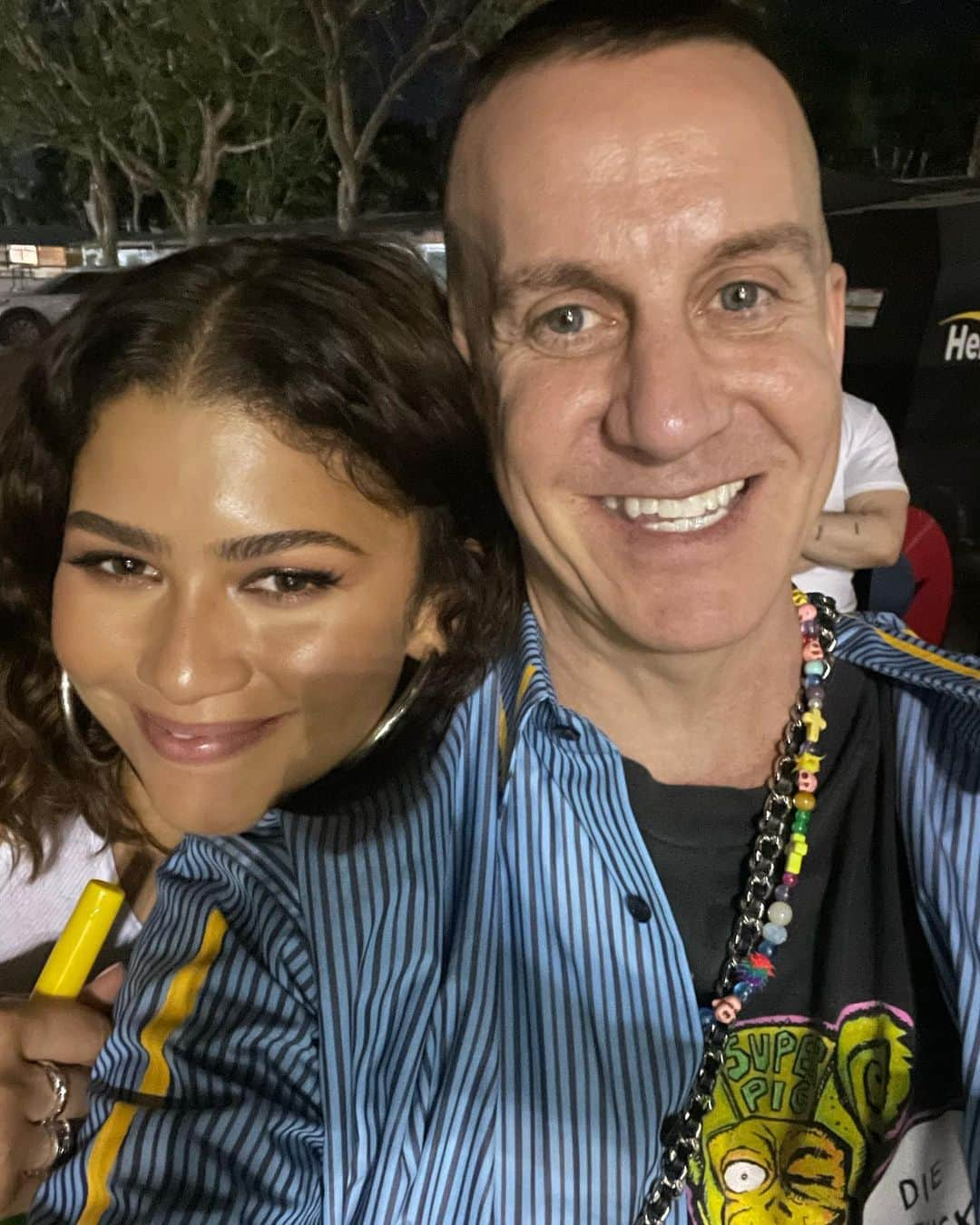 ジェレミー・スコットのインスタグラム：「TAKING IT ALL FOR US ! @zendaya WITH HER SURPRISE PERFORMANCE WITH THE MAGNIFICENT @labrinth LAST NIGHT AT @coachella 💥#EPIC💥 #ONE4DAHISTORYBOOKS」