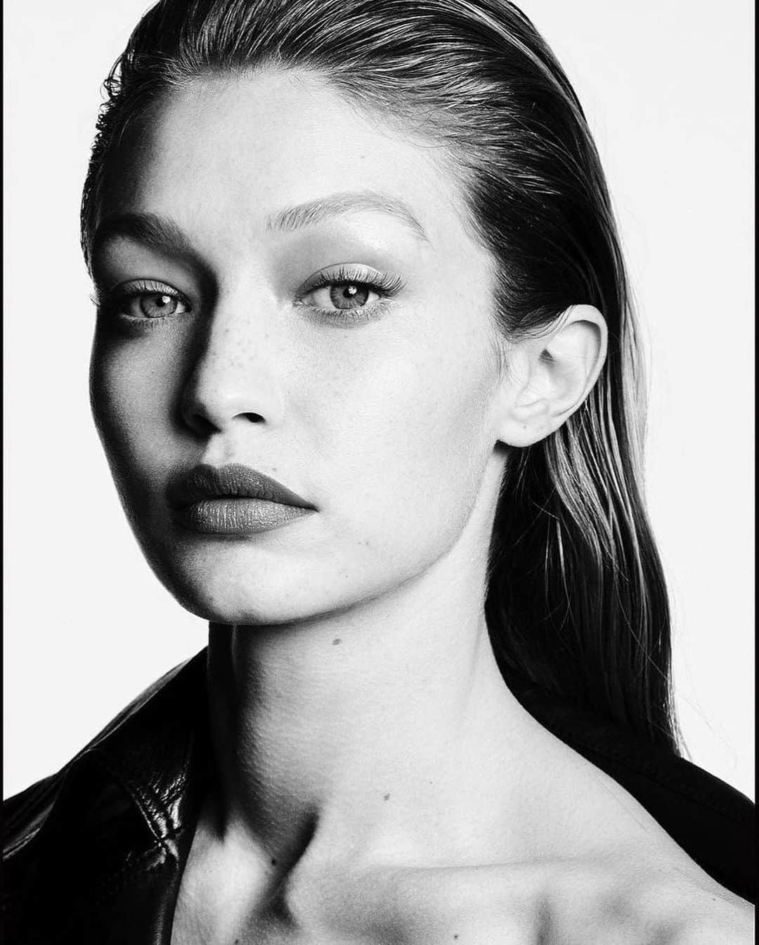 ルイージ&イアンゴさんのインスタグラム写真 - (ルイージ&イアンゴInstagram)「Happy birthday to our beautiful GiGi ♥️♥️ @gigihadid  we adore you」4月24日 3時22分 - luigiandiango