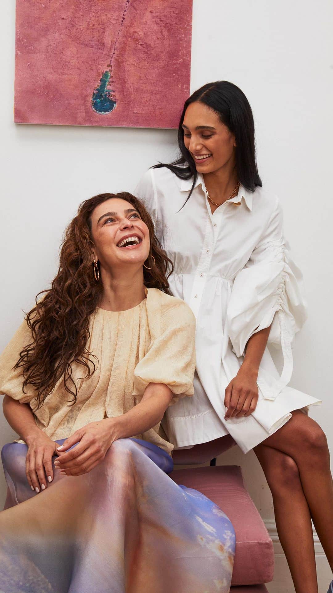 Saks Fifth Avenueのインスタグラム：「This mother-daughter duo practically defines “Got it from my mama” when it comes to their savvy style. Tap View Products to shop. #Saks」