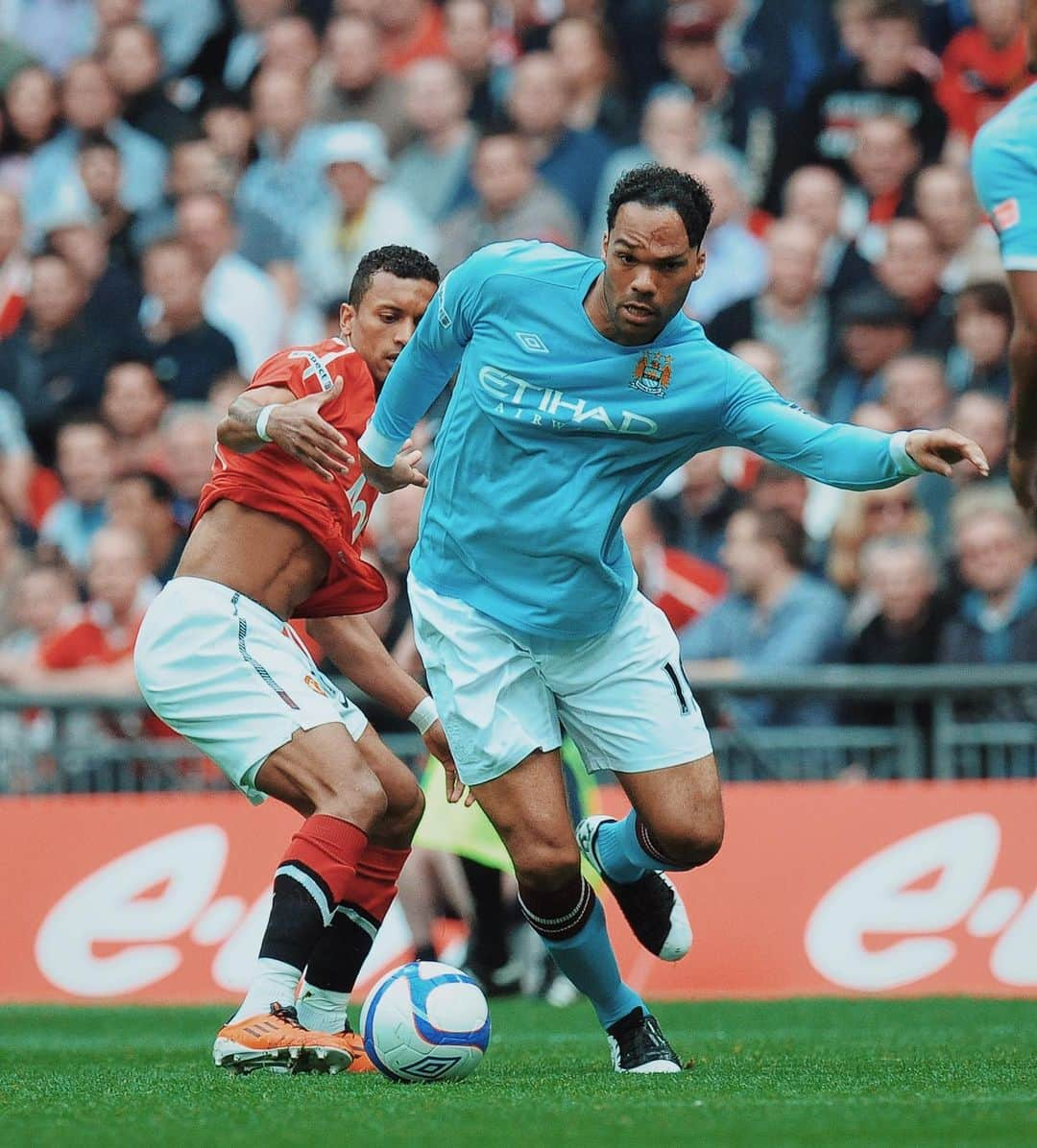 ジョリオン・レスコットさんのインスタグラム写真 - (ジョリオン・レスコットInstagram)「Wembley awaits 🔵🔴」4月24日 3時55分 - joleonlescott