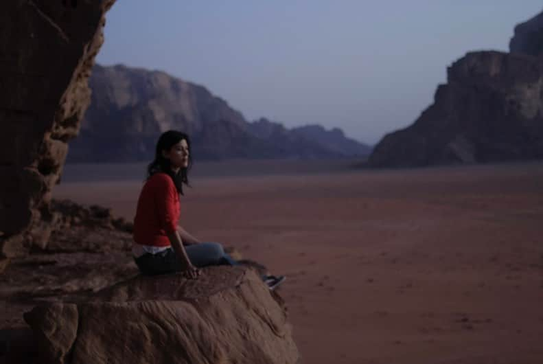 チェリーン・ダビスさんのインスタグラム写真 - (チェリーン・ダビスInstagram)「Happy #earthday from one of my favorite places on earth.   #wadirum #wadirumdesert #jordan」4月24日 4時14分 - cheriendabis