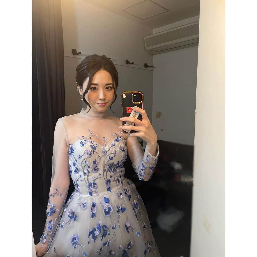 加藤梨里香さんのインスタグラム写真 - (加藤梨里香Instagram)「Dress…👗 . 私にしては 珍しく寒色を着てみました💙 . #dress #👗  #加藤梨里香」4月23日 19時22分 - ririka_kato_