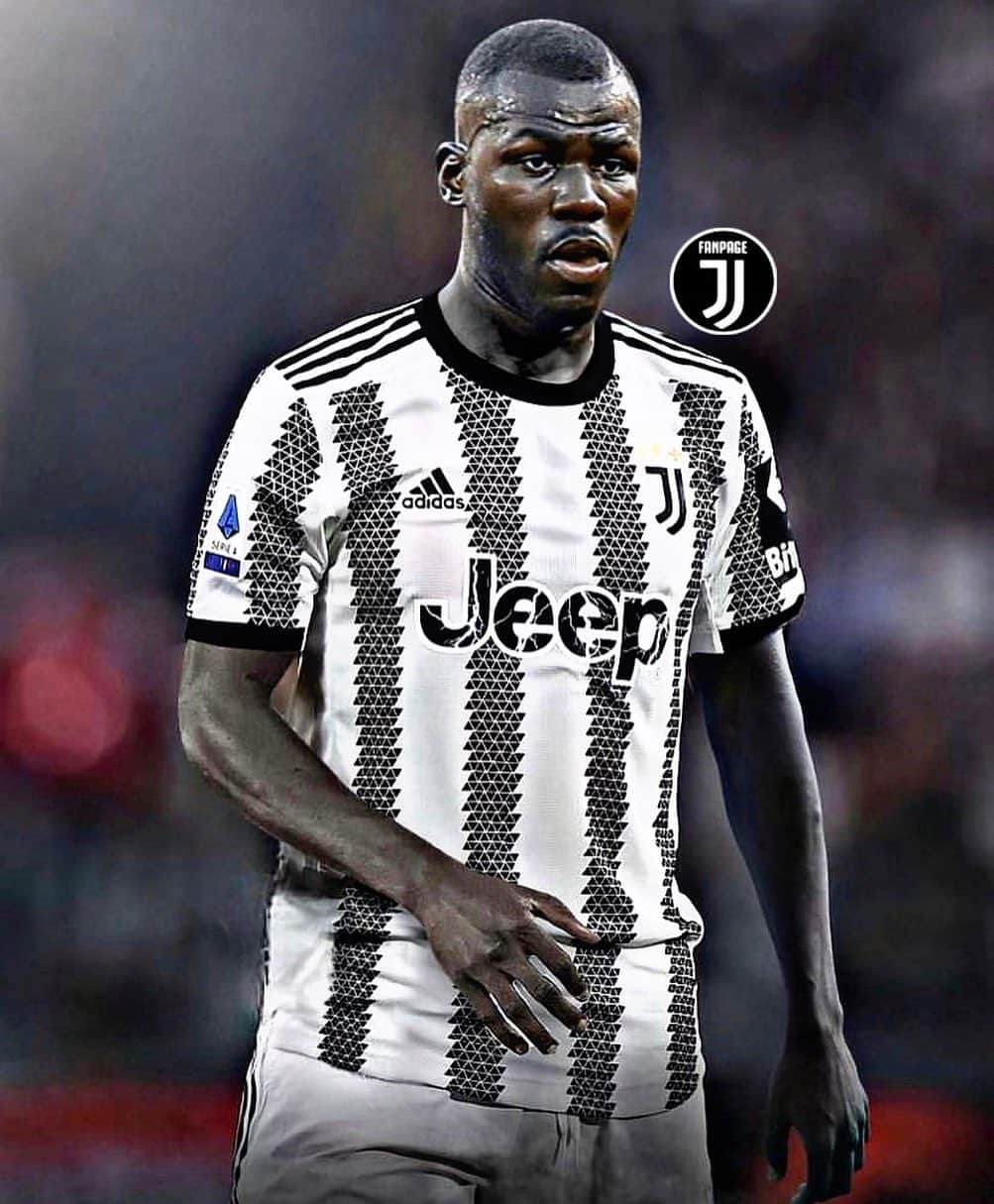 ポール・ポグバさんのインスタグラム写真 - (ポール・ポグバInstagram)「💣La Juventus è pronta a tornare alla carica per Kalidou Koulibaly. Il Difensore è molto scontento al Chelsea e Allegri lo considera il compagno di reparto ideale per Bremer  💸 Per lui, la dirigenza starebbe pensando a una possibile operazione alla Lukaku: prestito oneroso con riscatto, ma senza obbligo.  🤔Ti piacerebbe vedere Koulibaly alla Juventus?」4月23日 19時24分 - juvefanpage