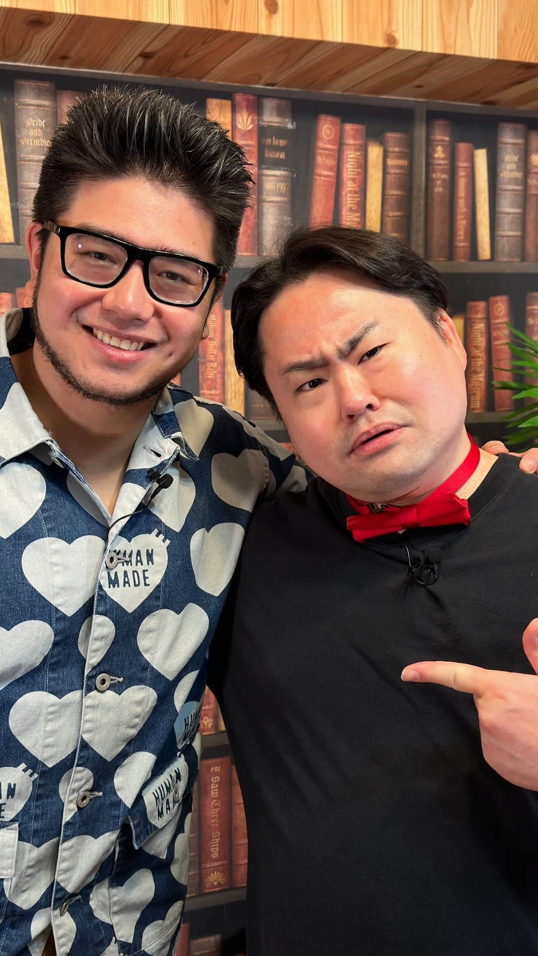 のインスタグラム：「Dangerous Tablecloth Pulling Challenge @uespiiiiiiii x @superkevintran」