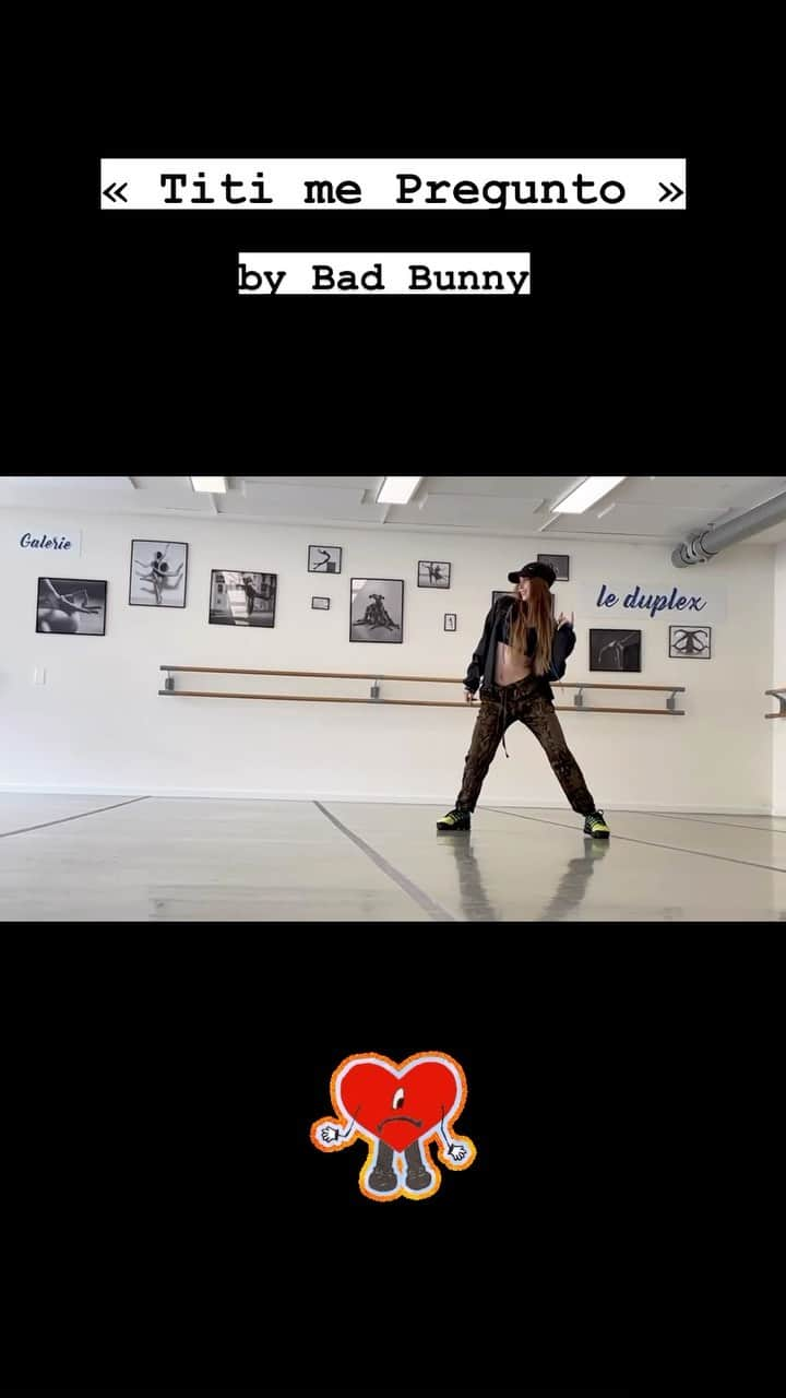 アンジェリーク・アバチキナのインスタグラム：「Had fun creating new routine for our Dance Class 🤪💪🏼  #dance #titimepregunto #badbunny #choreo #choreography #dancing #reggaeton #reggaetondance #reggaetonmusic #latinmusic」