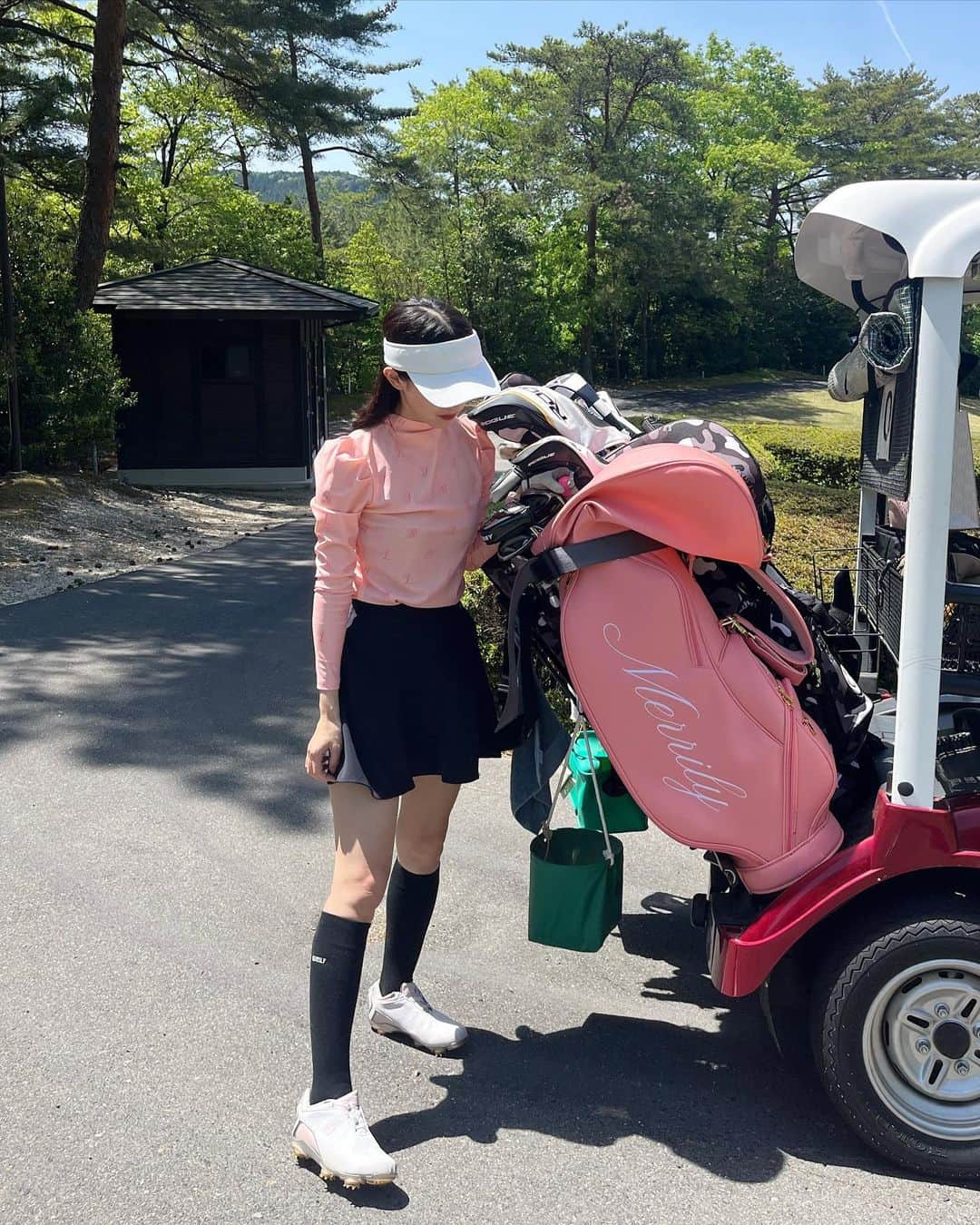 酒元麻衣（まいへー）さんのインスタグラム写真 - (酒元麻衣（まいへー）Instagram)「⛳️⛳️⛳️  #golfday#ゴルフ女子」4月23日 20時43分 - maihee