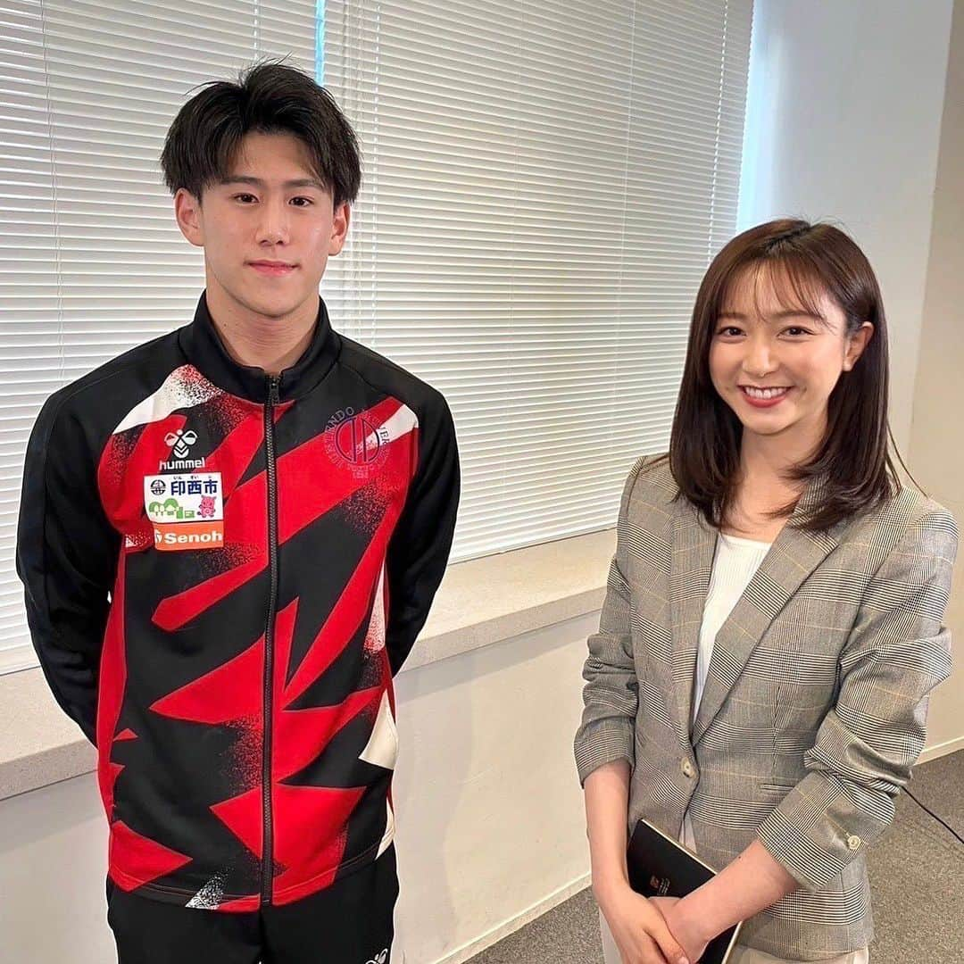 フジテレビ「S-PARK週末スポーツニュース」のインスタグラム：「✨今夜２３：４５～のS-PARKは✨  #橋本大輝 全日本個人総合3連覇🏆 #佐久間みなみ キャスターが #橋本大輝 を直撃🙆‍♀️  #石川祐希🏐 今すごいことになっています🔥世界一のプレーヤーを目指す男のすごさをご紹介！   侍対決⚾️ #大谷翔平×#吉田正尚 ビッグマッチの裏にあった驚愕データを大公開！」