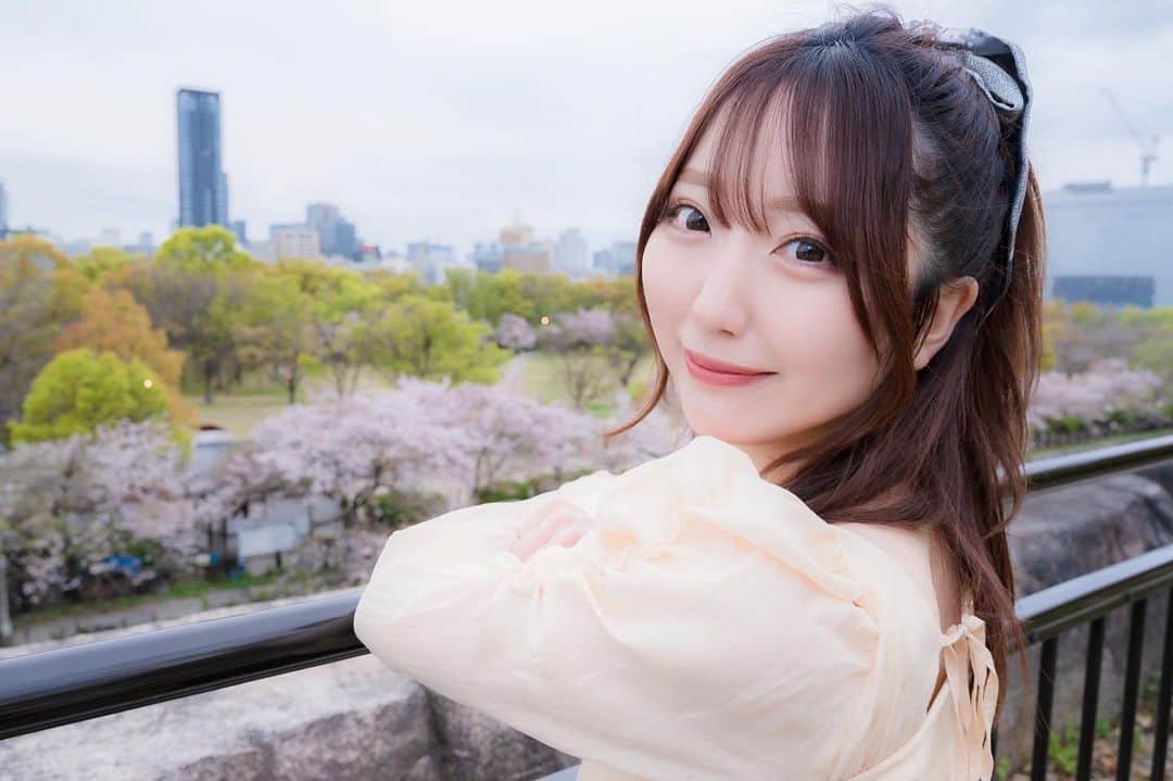のインスタグラム：「デート風🌸♡ ・ ・ #ポートレート　#撮影　#撮影モデル　#サロンモデル　#ハーフアップ　#ヘアアレンジ」