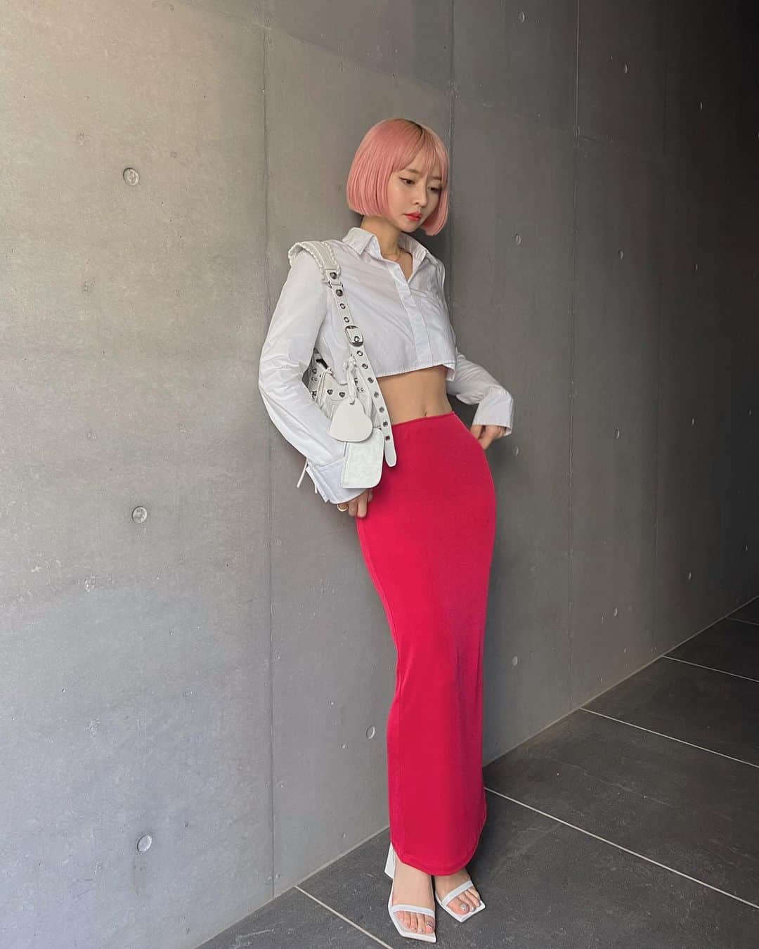 梅村実帆さんのインスタグラム写真 - (梅村実帆Instagram)「TODAY❤️ なかなか着ない赤💃🏼」4月23日 21時29分 - miho11k