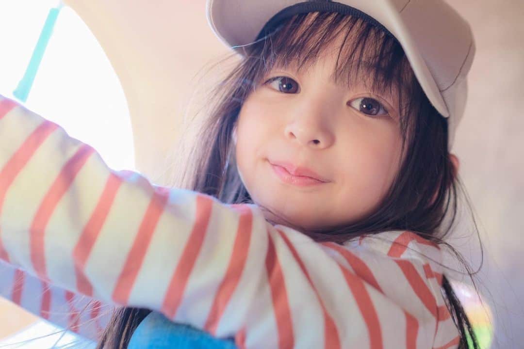 のインスタグラム：「. 午前中まったりして午後から公園いって 先々週からどうしても食べたかったもんじゃ食べにいって  なんてことない日だったけど 充実した一日だったな〜😭 . こういう日が一番大事だよね😭 . . 昊也は新しい環境で頑張ってるけど それは渚の存在がめちゃくちゃ大きいんだろうな〜と 毎朝今日の休み時間は⚪︎⚪︎に集合ねと 毎日一緒に学校で遊んでるみたい🤗 . . #三年生　#9歳」