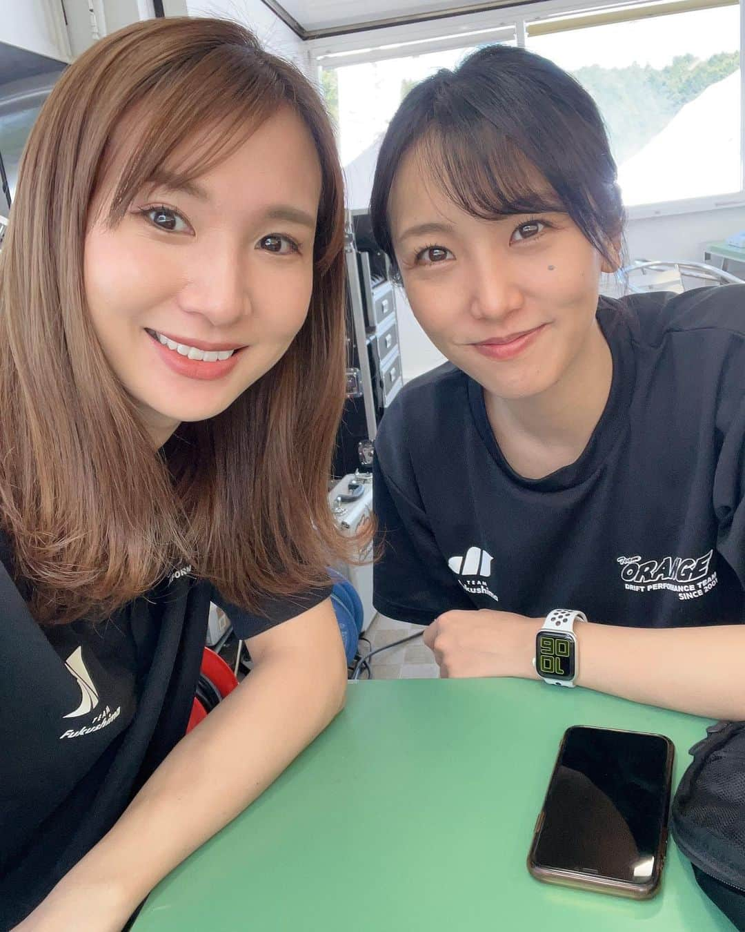 藤本真由さんのインスタグラム写真 - (藤本真由Instagram)「FDJ チーム福島🍑チームオレンジ🍊の応援ありがとうございました❣️  サーキットに行けてない時もありましたが、実はチームマネージャーとして３年目になります😅今シーズンは全戦行けるかな？🤔  そして、高家ちゃんと今もこうしてお仕事できて嬉しいなぁ🌸🥴  さて次は、ホーム戦のエビスサーキット🔥優勝するぞぉー！！  #FDJ  #鈴鹿ツインサーキット  #チーム福島　 #311  #フォーミュラドリフトジャパン」4月23日 22時01分 - mayusuke25