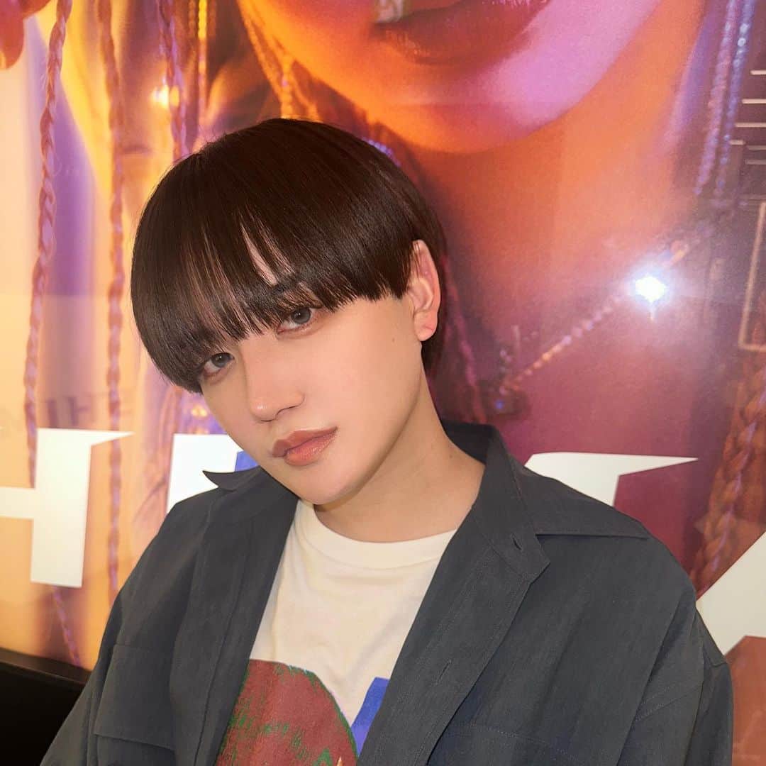 やっぴのインスタグラム：「前髪復活したよ🫠若返れ〜！！！ #fyp」