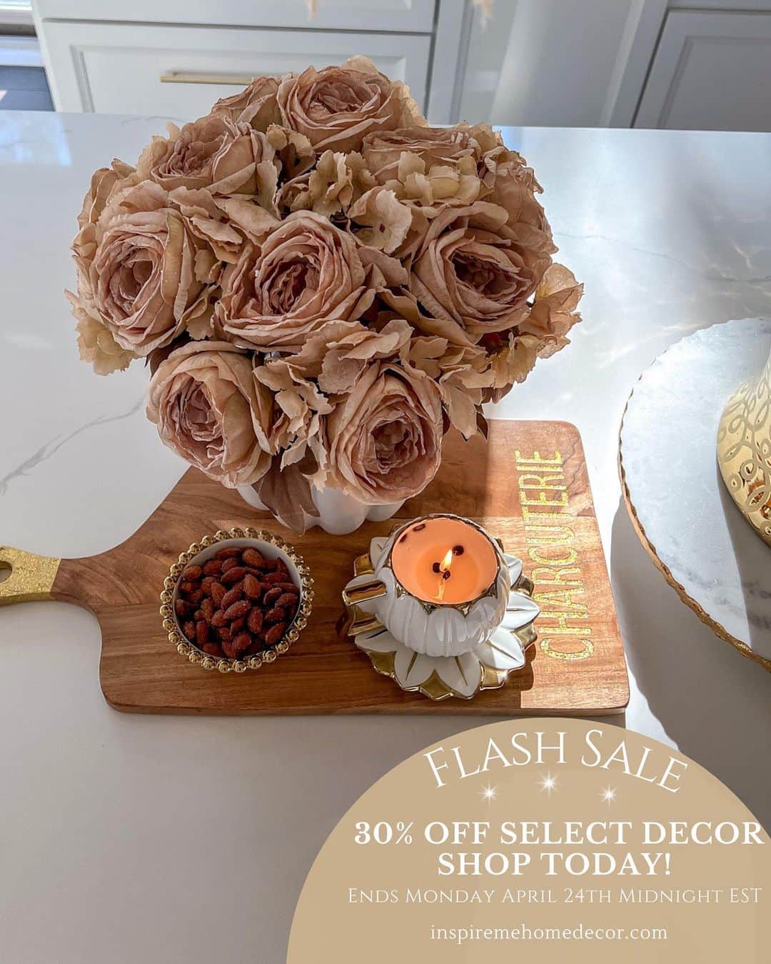 のインスタグラム：「Sunday shopping our 30% Off Flash Sale?! YES please! At inspiremehomedecor.com we hand selected a variety of gorgeous decor for you to choose from, all 30% off! Don’t wait IMHD friend, this is a sale you don’t want to miss! Sale ends Tomorrow, Monday April 24th at Midnight. Shop inspiremehomedecor.com link in bio」