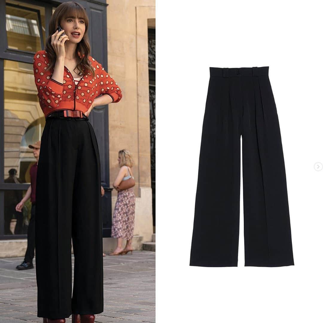 イネスドゥラフレサンジュのインスタグラム：「♥️ Emily in Paris  Le pantalon Marlène noir porté par @lilyjcollins dans la saison 3 @emilyinparis 👀  @emilyinparisoutfits   #inesdelafressange #inesdelafressangeparis #parisianchic #parisianstyle #emilyinparis」