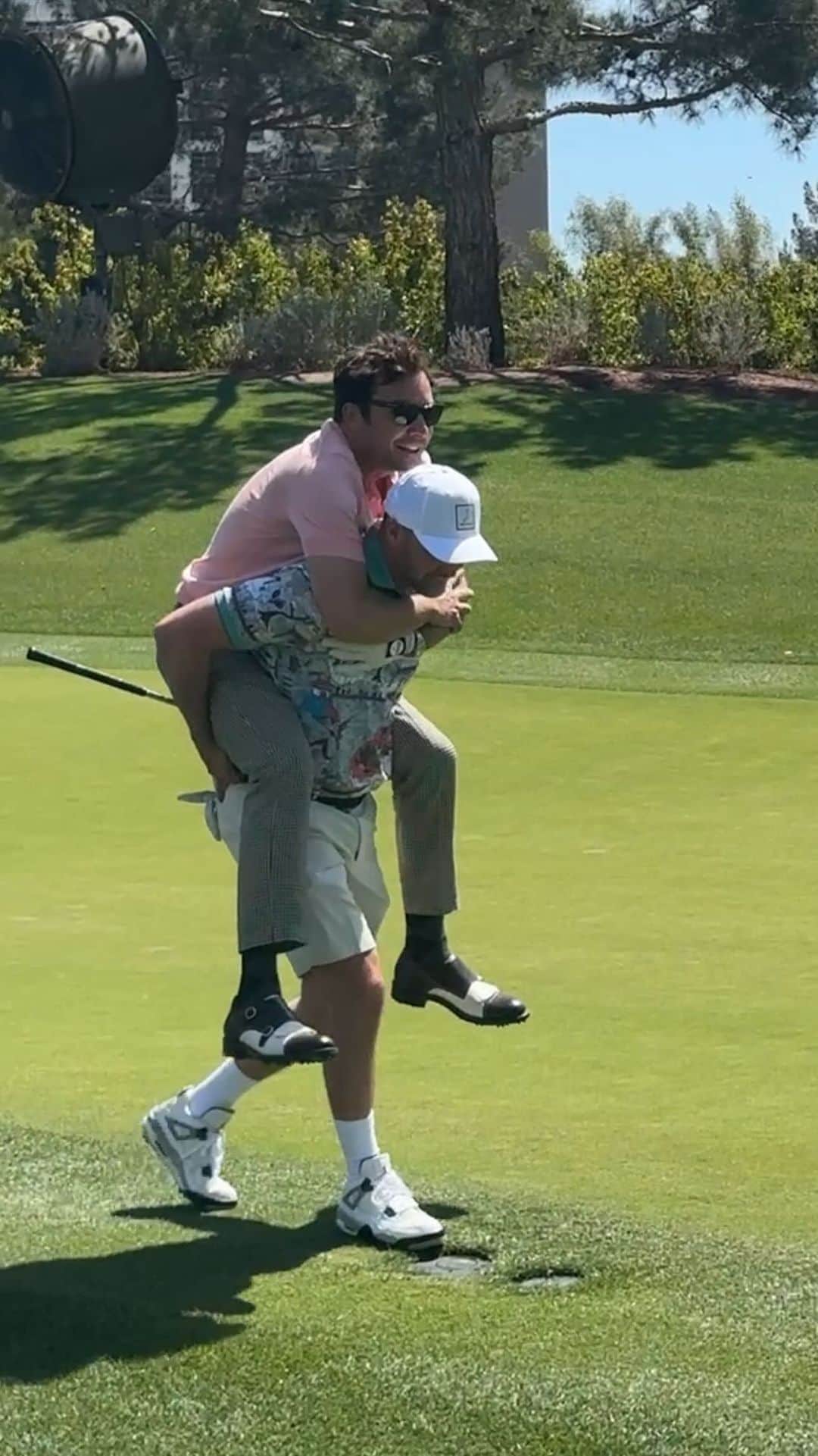 ジャスティン・ティンバーレイクのインスタグラム：「We also golfed - Part II ⛳️ @8amgolf」