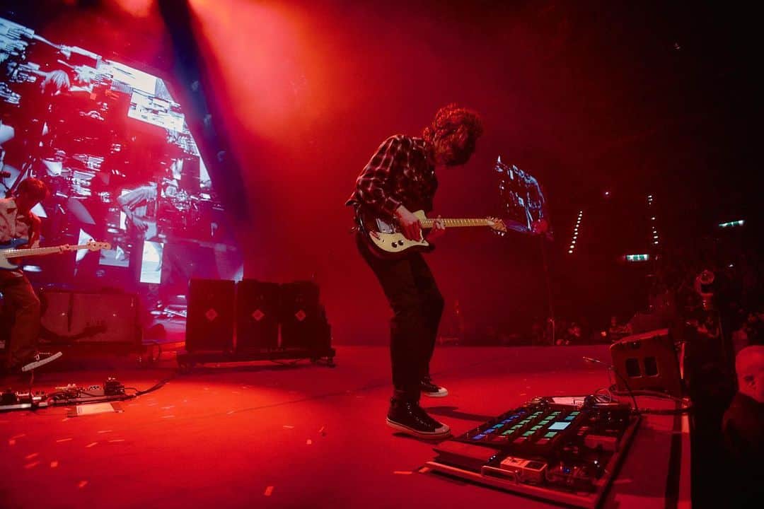 Paramoreさんのインスタグラム写真 - (ParamoreInstagram)「Birmingham, UK  📸: @zacharygray」4月24日 1時34分 - paramore
