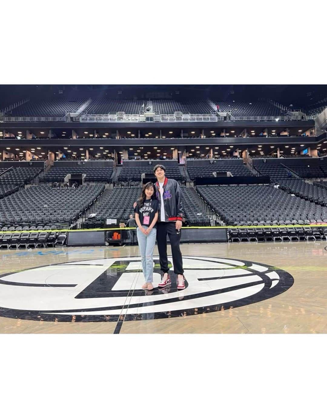 久慈暁子さんのインスタグラム写真 - (久慈暁子Instagram)「* Brooklyn Nets  2022-23シーズンが終わりました！ 今シーズンもおつかれさま🏀 * #brooklynnets  #barclayscenter」4月24日 12時27分 - kuji_akiko