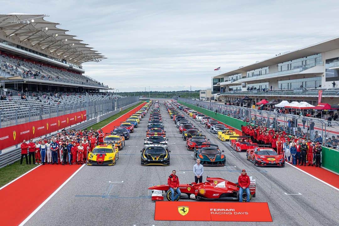 Ferrari USAのインスタグラム：「#FerrariRacingDays returned to the Circuit of Americas with a thrilling collection of Ferrari racing cars. This occasion brought together every Ferrari client-racing program, including Ferrari Challenge, Club Competizioni GT, the XX Programme, and of course the F1 Clienti. Swipe for our Austin weekend highlights and let us know which Ferrari you would’ve most enjoyed seeing!⁣ ⁣ #Ferrari #FerrariChallenge」
