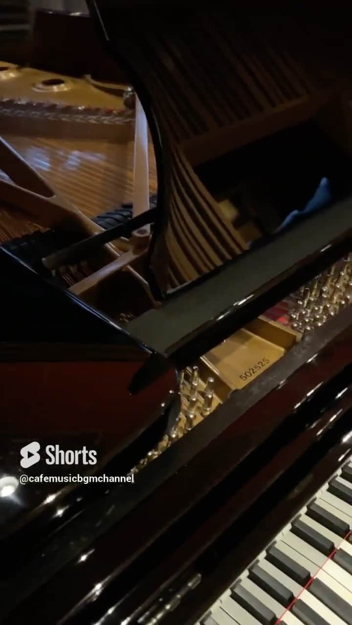 のインスタグラム：「Crafting "All of Me" on Piano 🎹 #PianoPerformance #AllOfMe #BehindTheScenes」