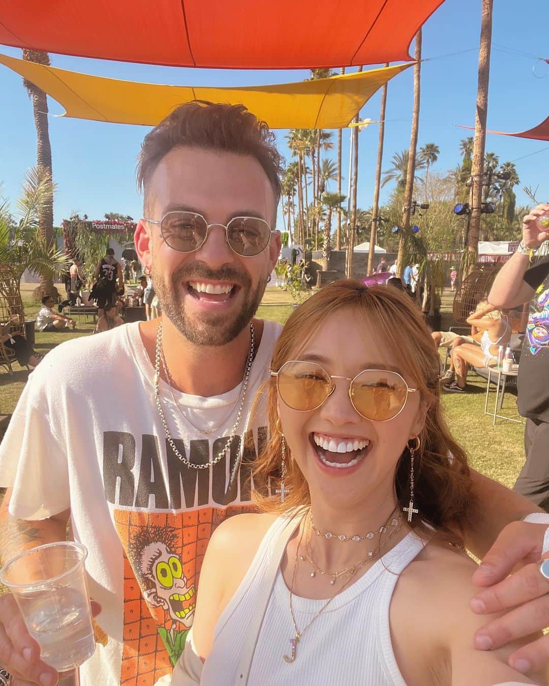 Jenn Imさんのインスタグラム写真 - (Jenn ImInstagram)「Are we smiling this wide because we're at Coachella or because we get to sleep in the next morning? 🌝」4月24日 8時22分 - imjennim