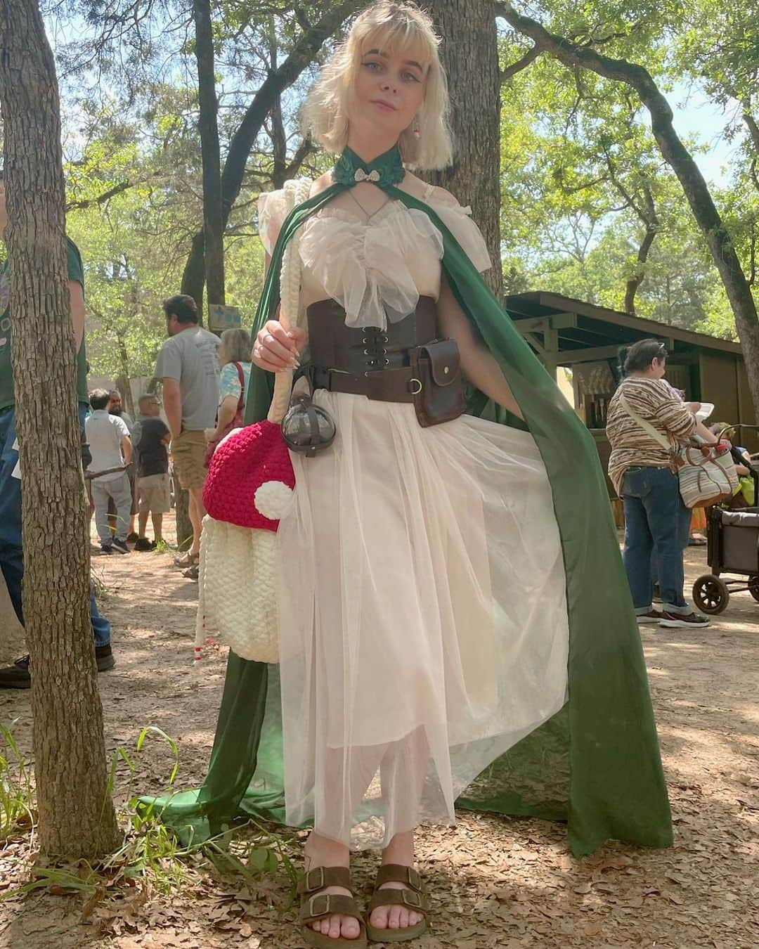 レベッカさんのインスタグラム写真 - (レベッカInstagram)「Sherwood Renaissance Faire!  #rennfaire #sherwood #sherwoodforestfaire」4月24日 8時57分 - ichigochii